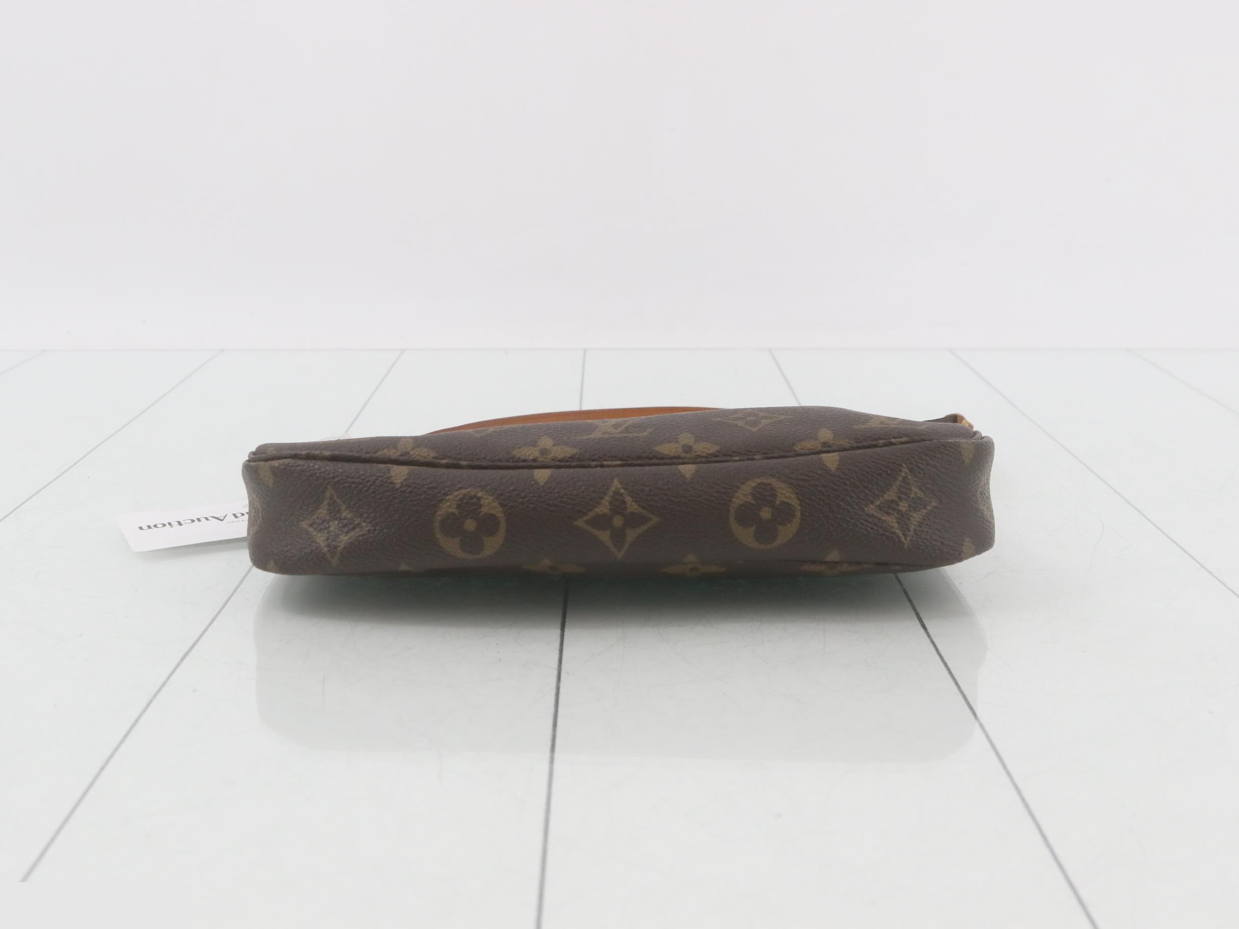 Pochette Accessoires (old model) — view 3