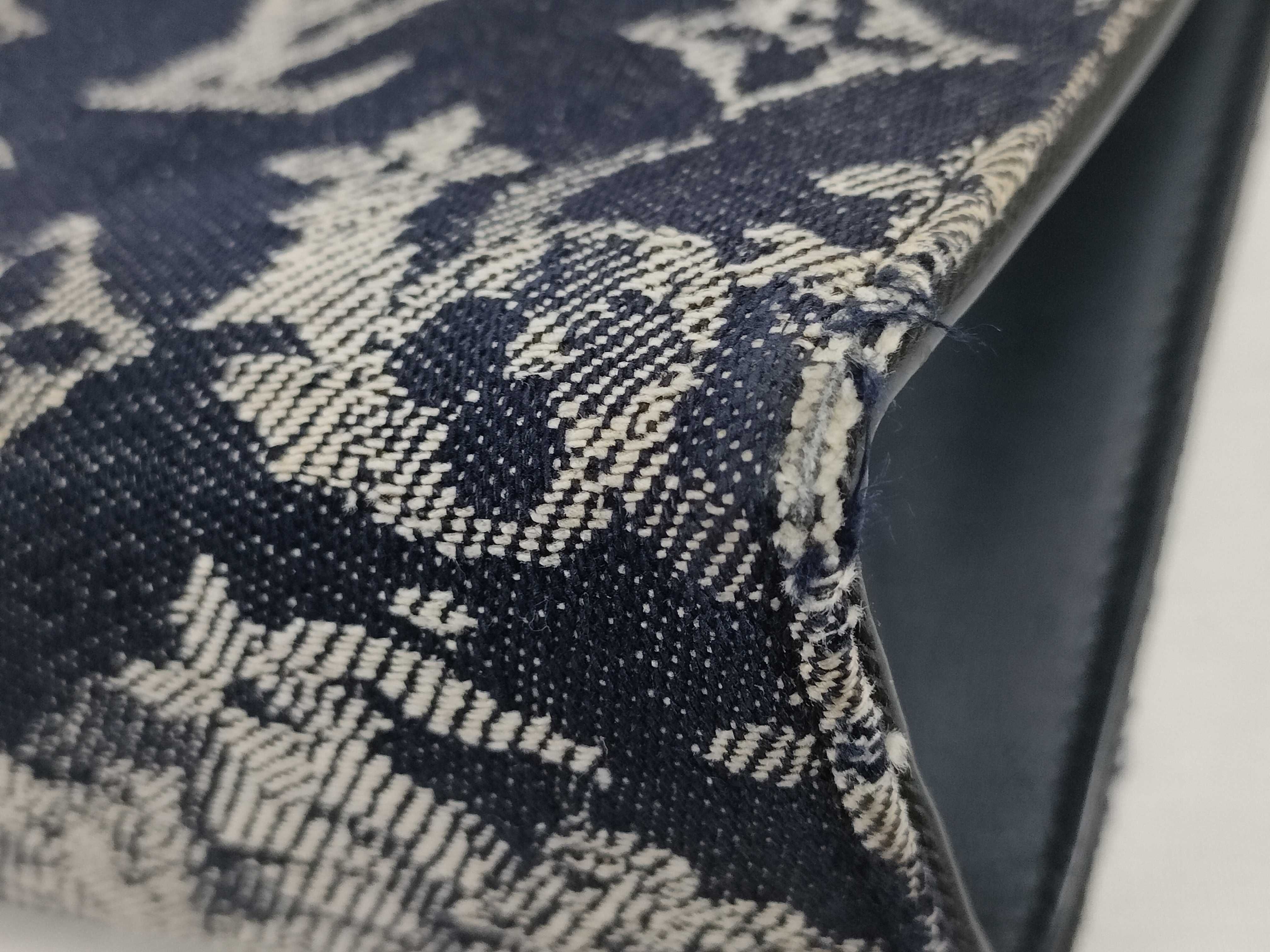 Monogram Tapestry Pochette Voyage MM M80034 FH4250 Second Bag — view 4