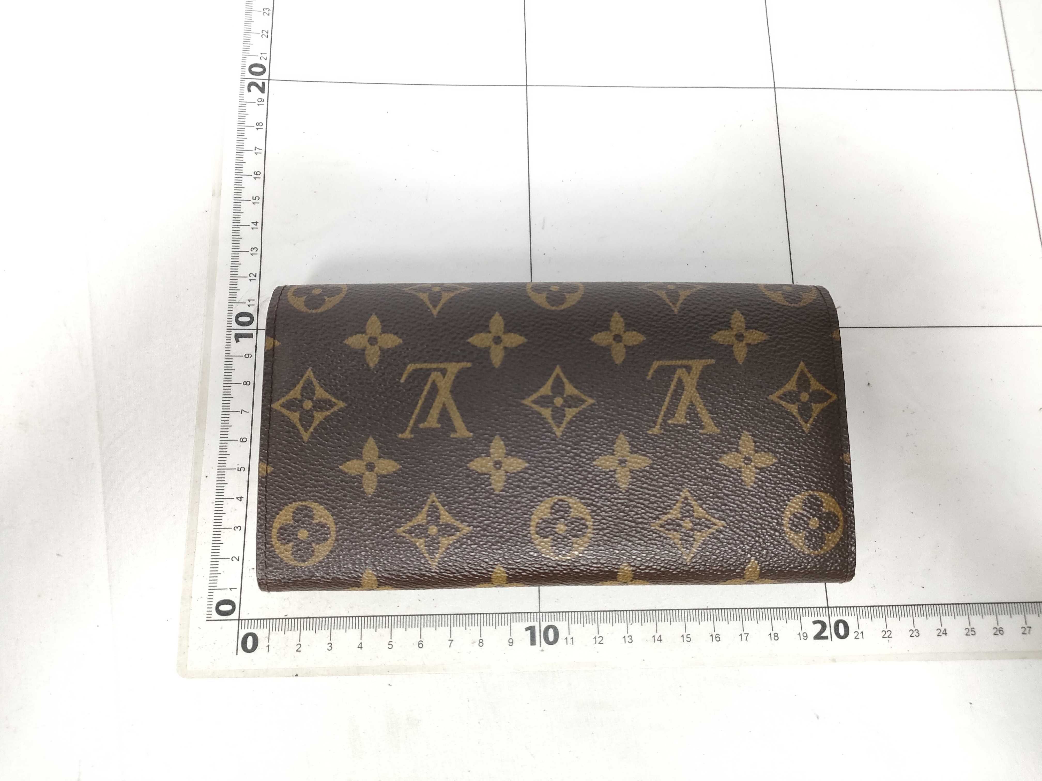 Monogram LV Wallet — view 2