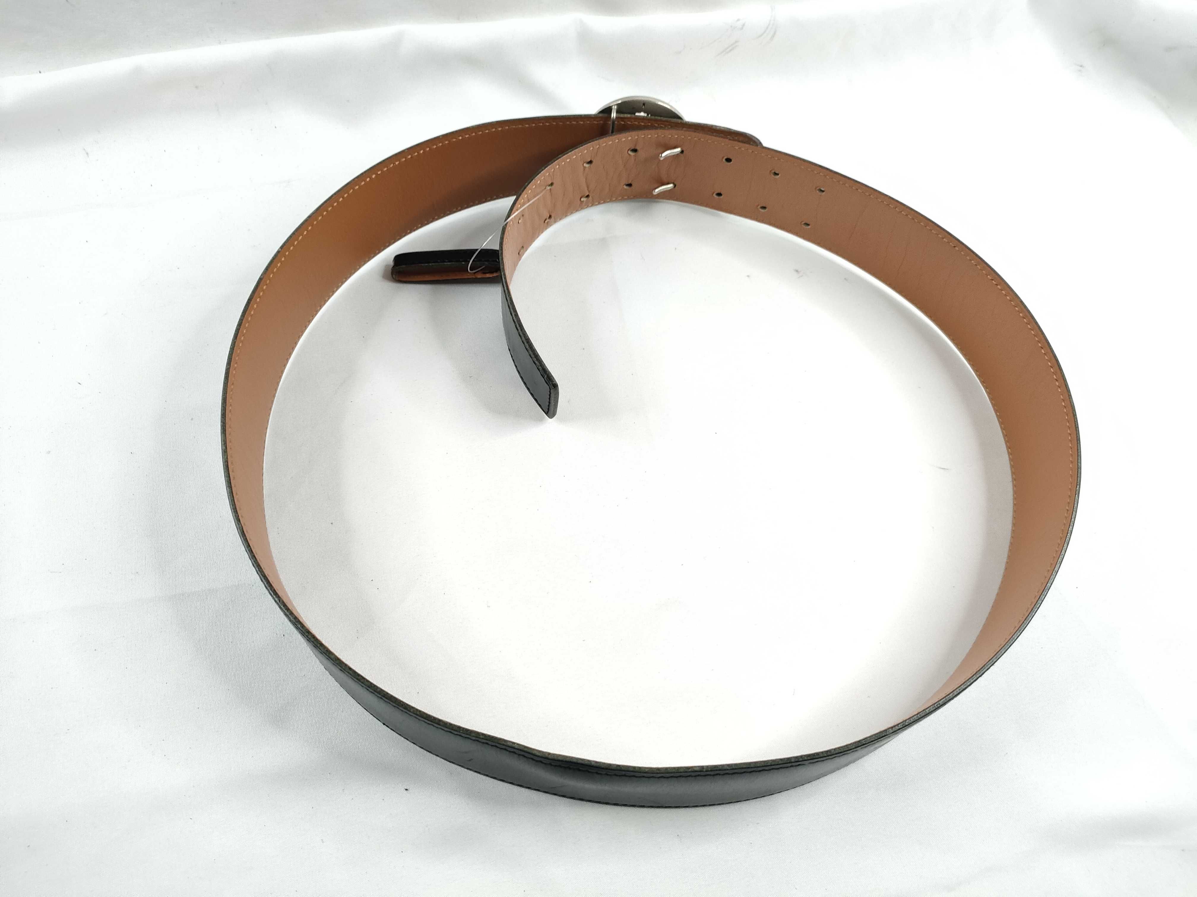 belt, horse buckle, black, with box. — view 2