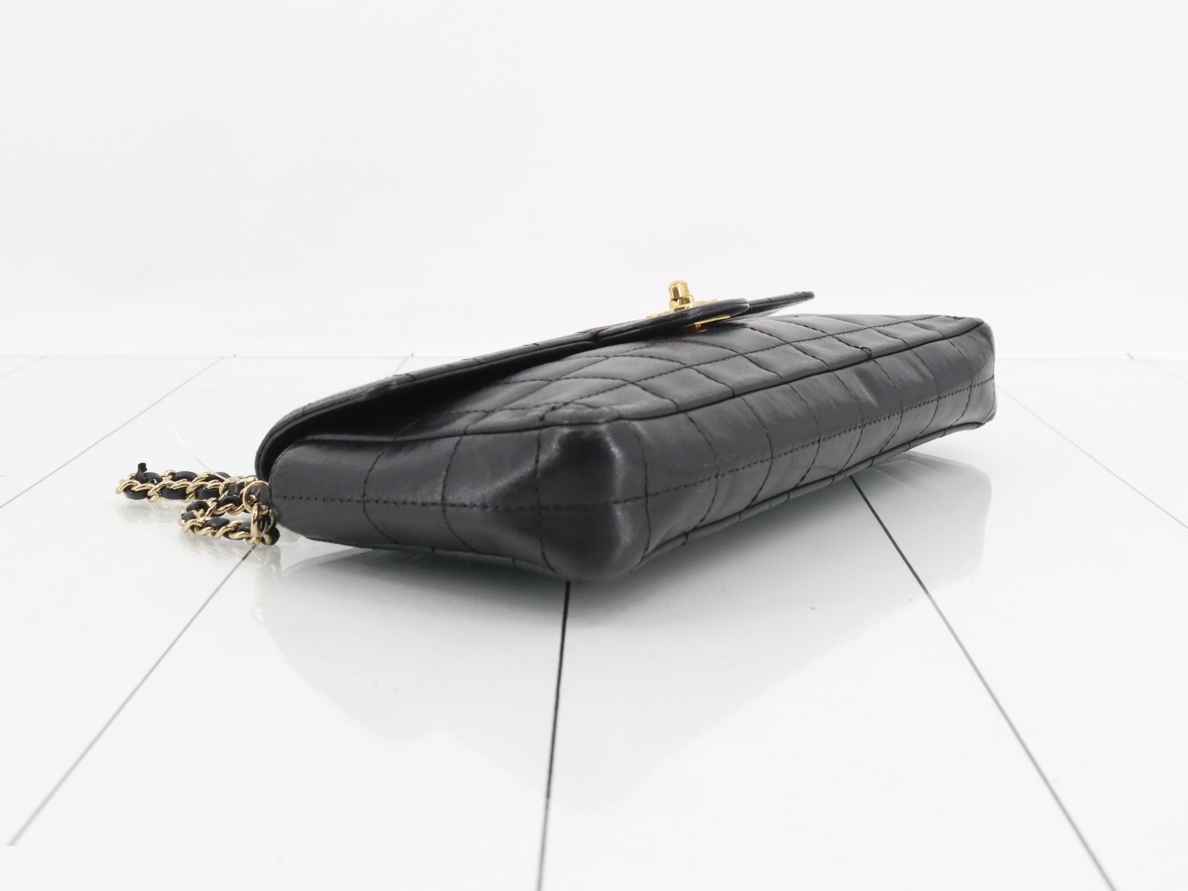 Chocolate bar rum chain shoulder bag with sticker — view 5