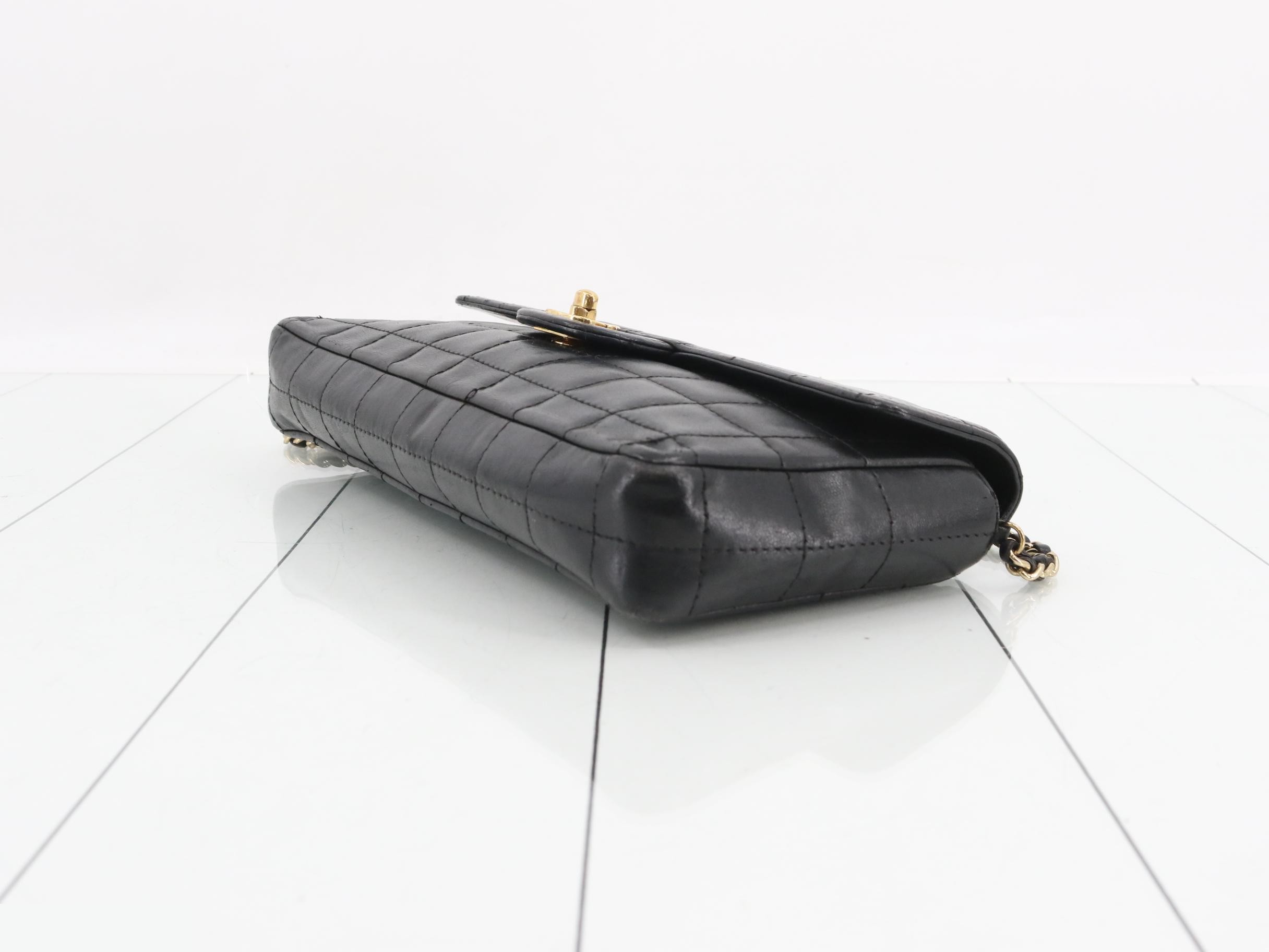 Chocolate bar rum chain shoulder bag with sticker — view 6