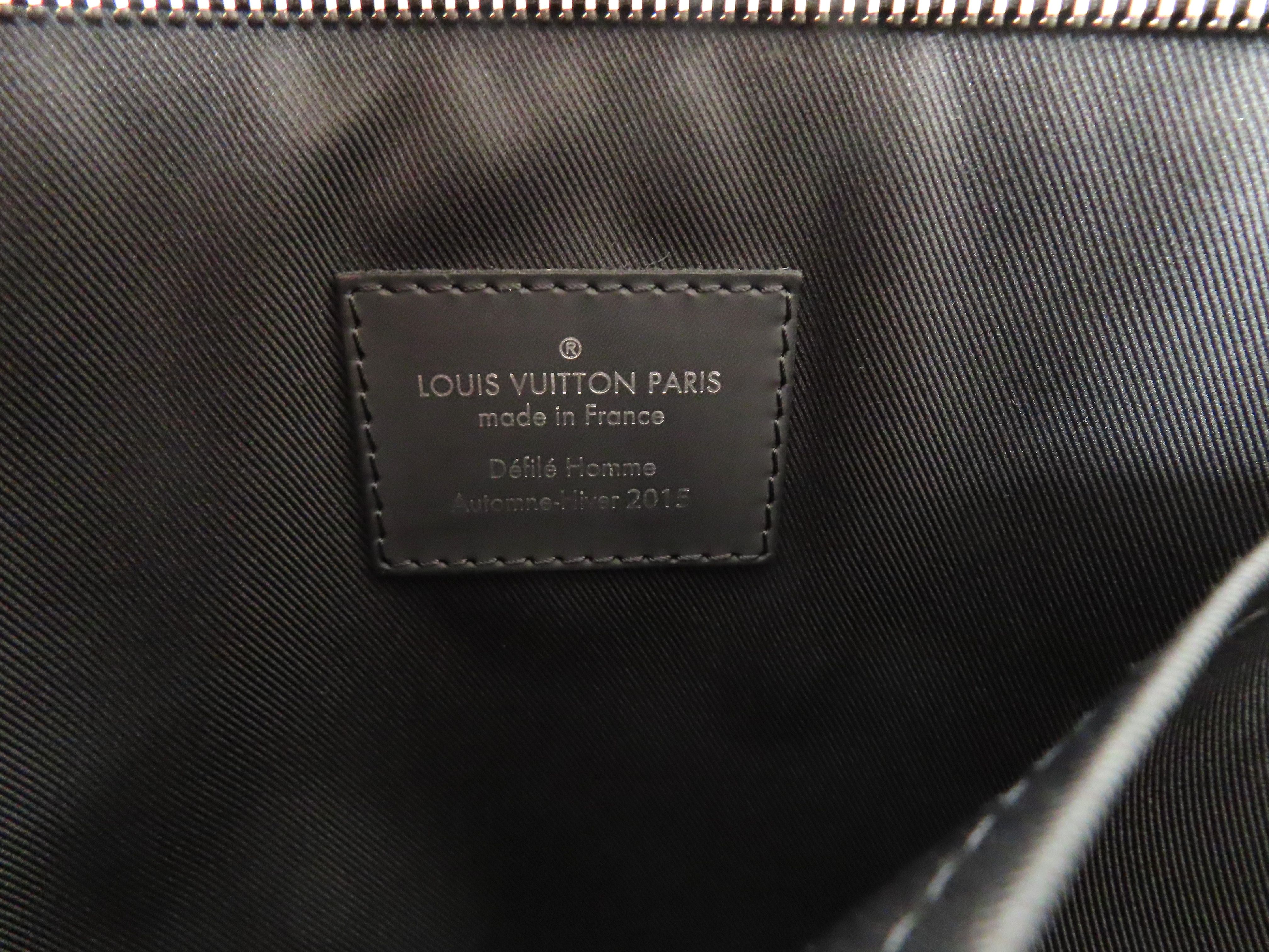 Damier Graphite x Christopher Nemeth Damier Graphite Pochette Voyage N61234 DU3105 Black x White Clutch Bag — view 11