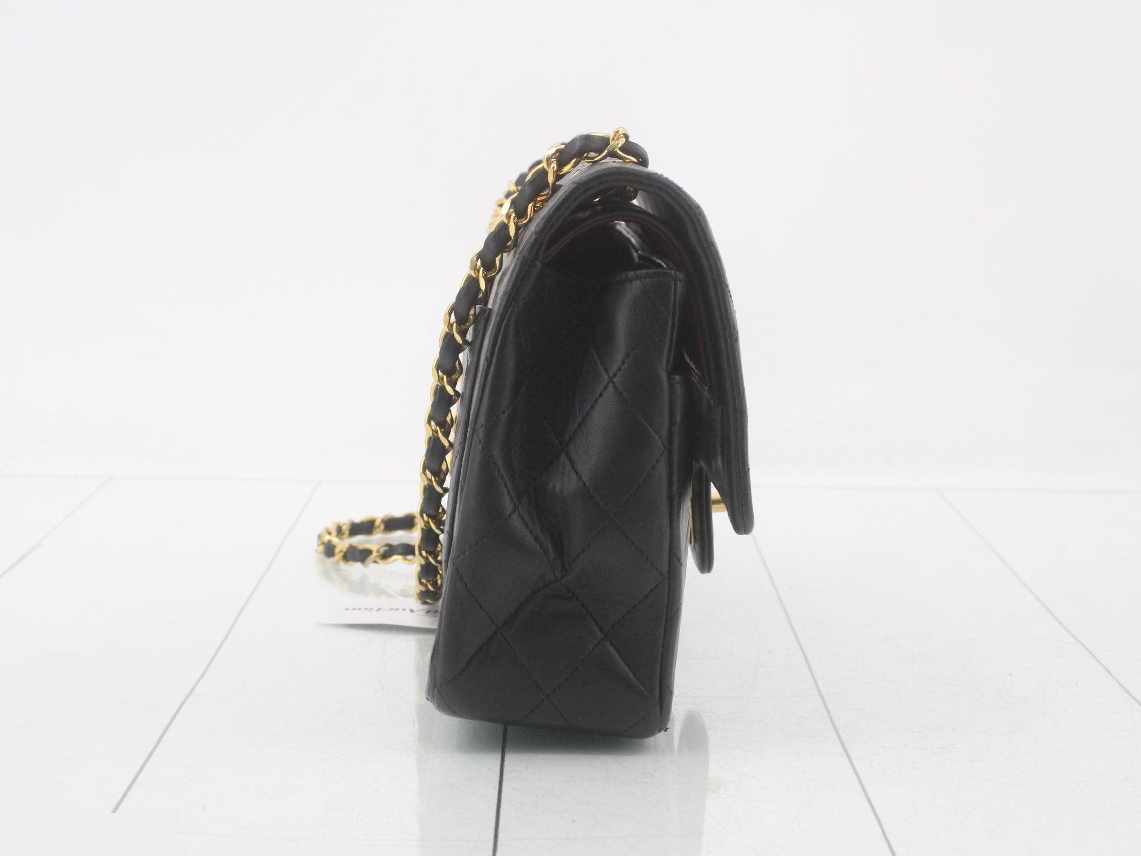 Matelassé Chain Shoulder Bag — view 4