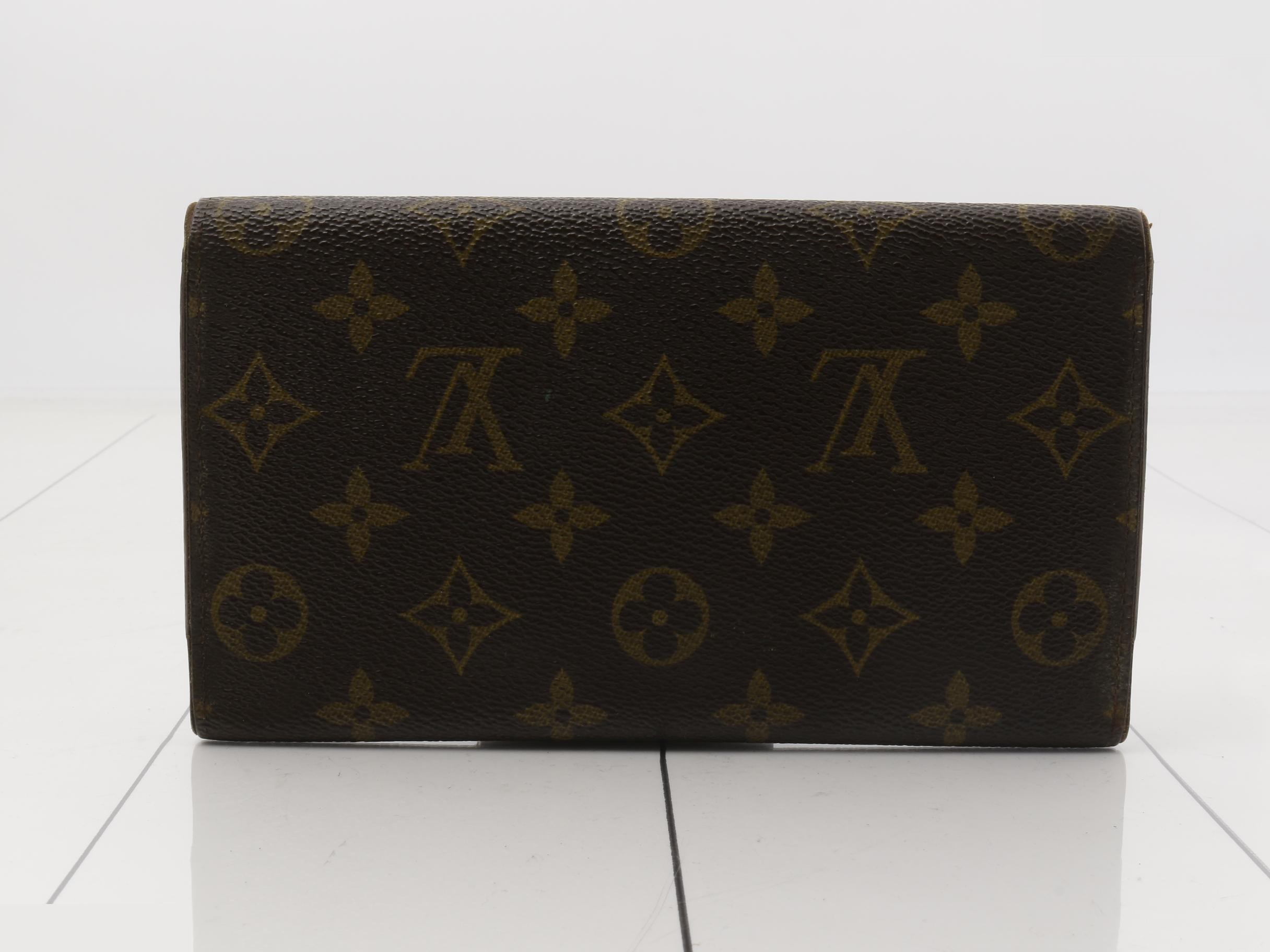 M61215 Porte Tresor International Tri-fold Wallet Monogram — view 2