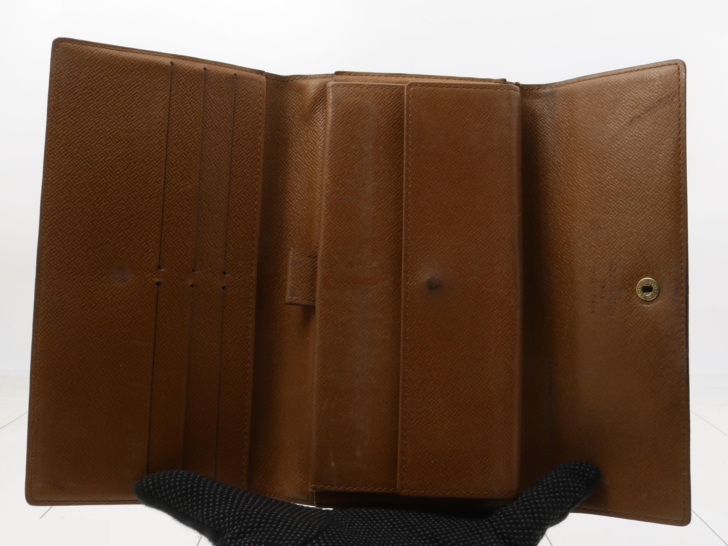 M61215 Porte Tresor International Tri-fold Wallet Monogram — view 4