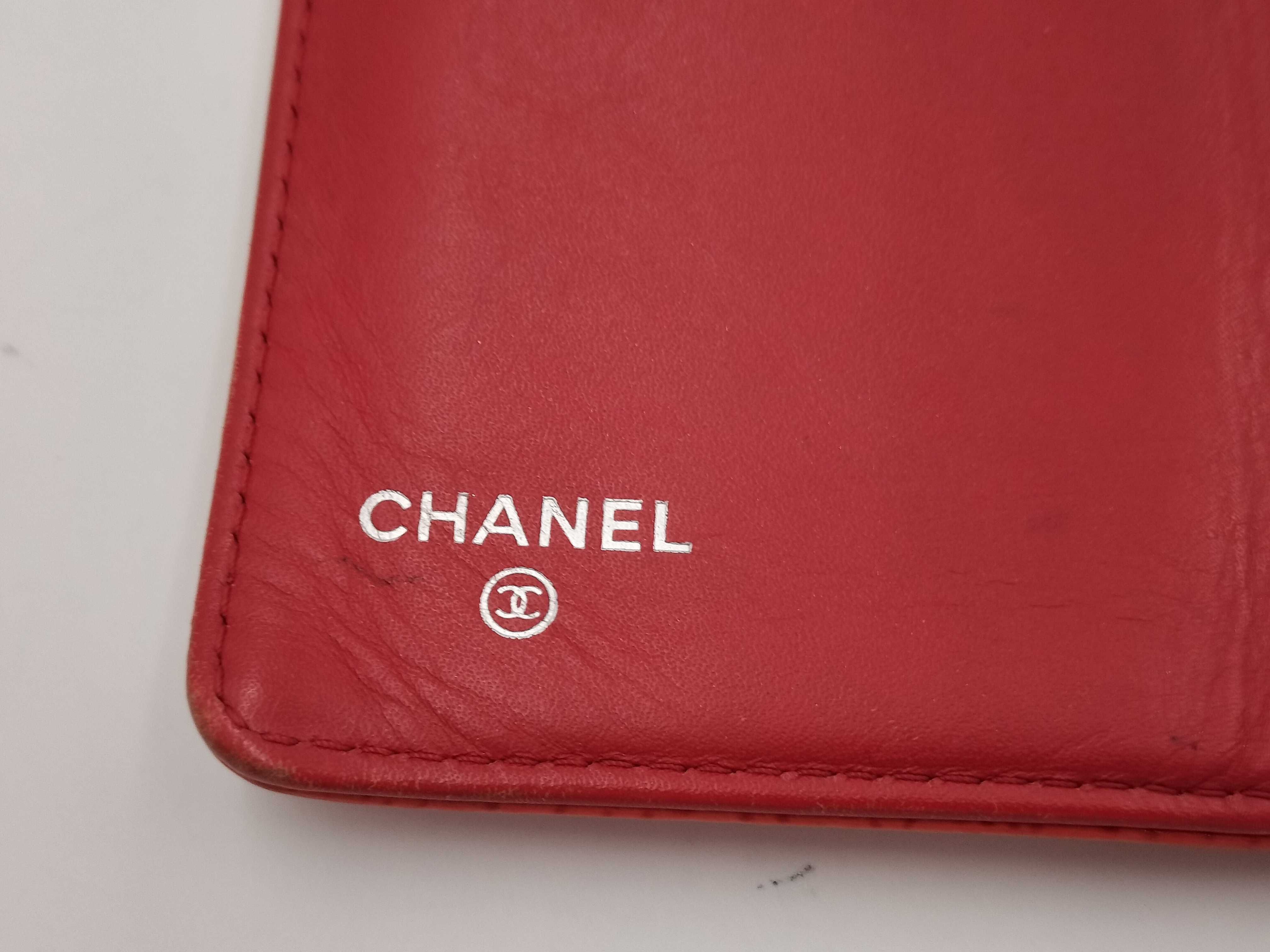 Coco Mark Caviar Skin Bi-fold Long Wallet — view 4