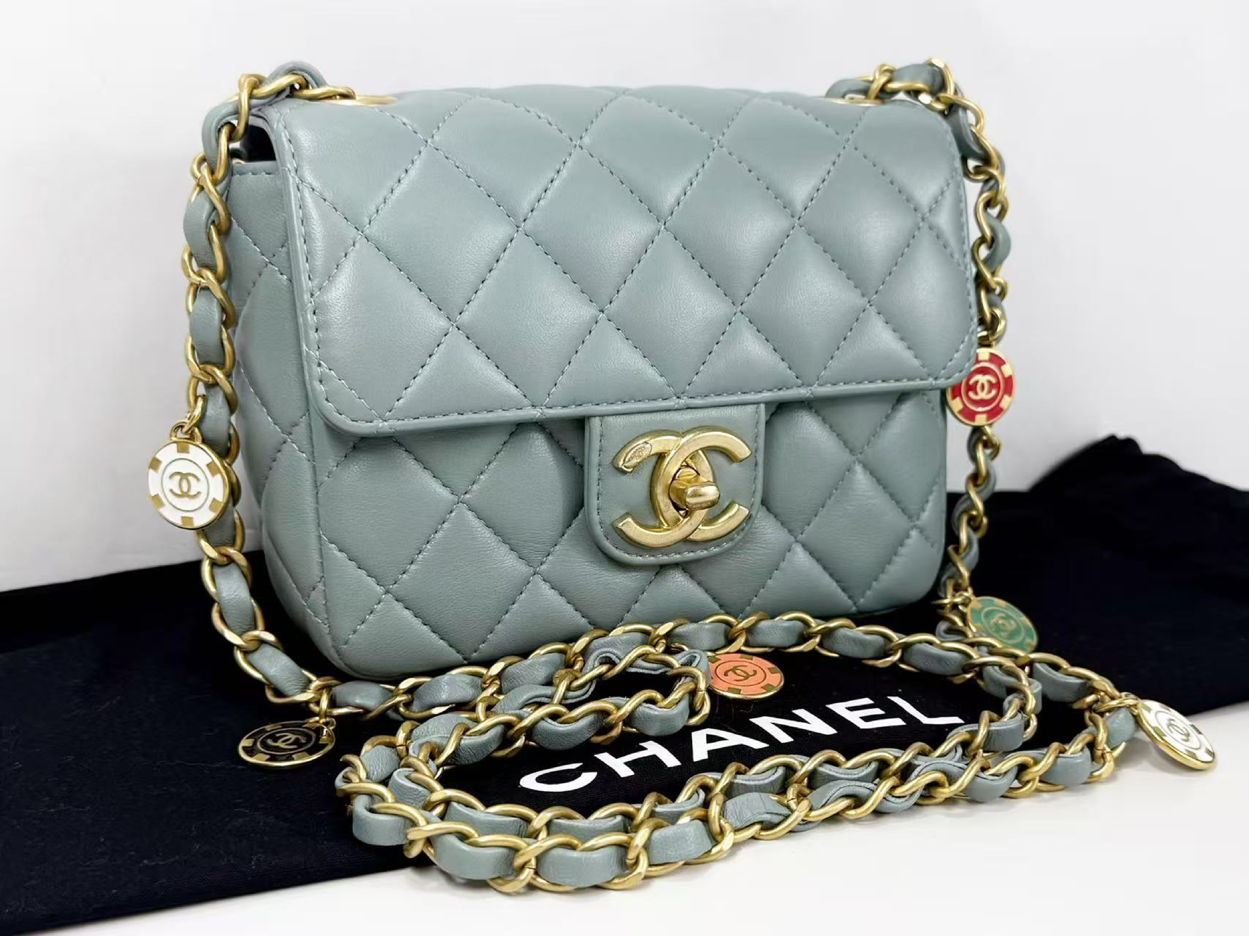 Mini Mattress Coco Coin Charm, Smoky Blue, W16/H13/D4cm (approx.), with dust bag and serial number plate. Vintage gold hardware. Shoulder bag. J9L52X12. — view 2