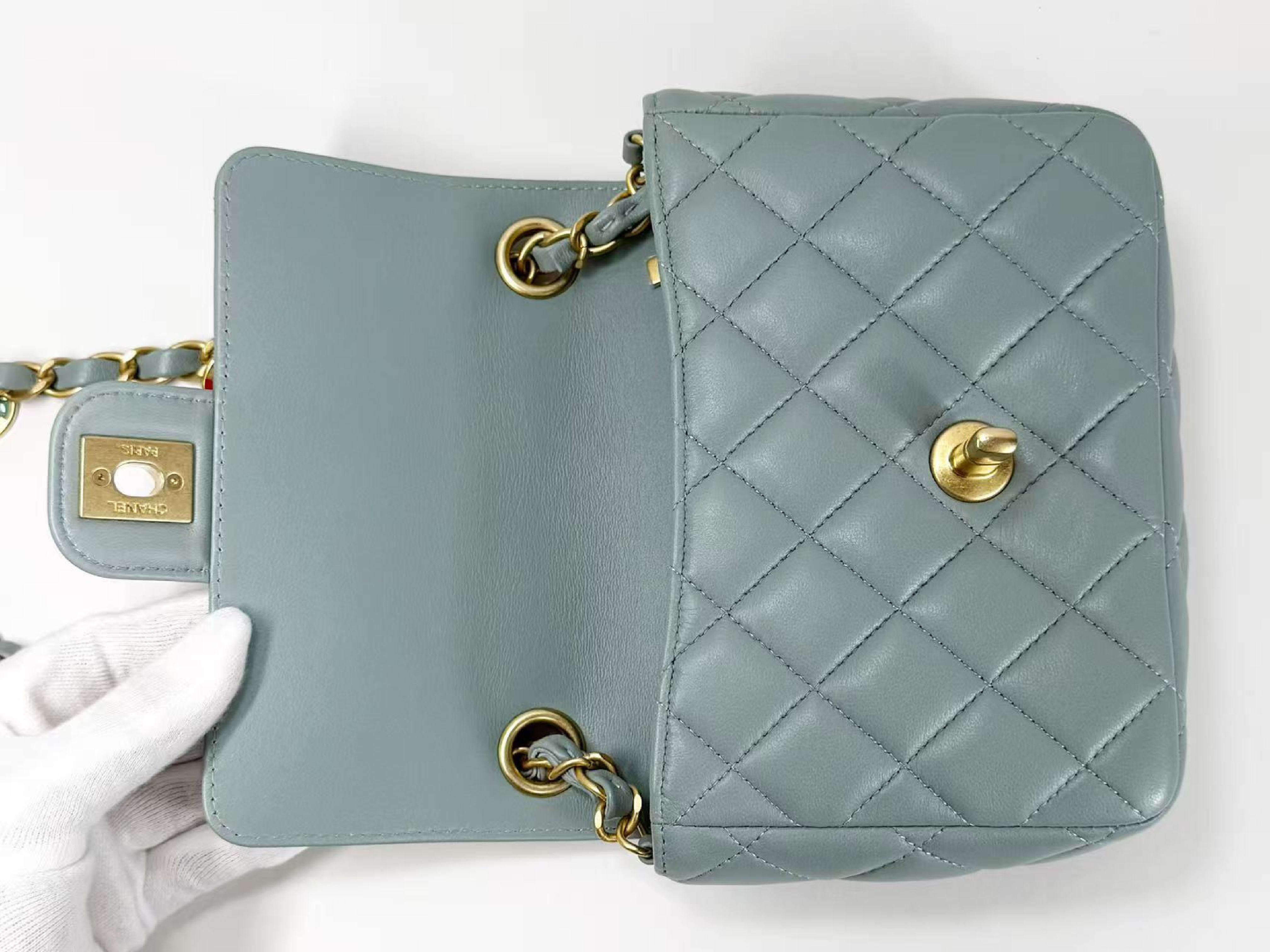 Mini Mattress Coco Coin Charm, Smoky Blue, W16/H13/D4cm (approx.), with dust bag and serial number plate. Vintage gold hardware. Shoulder bag. J9L52X12. — view 13