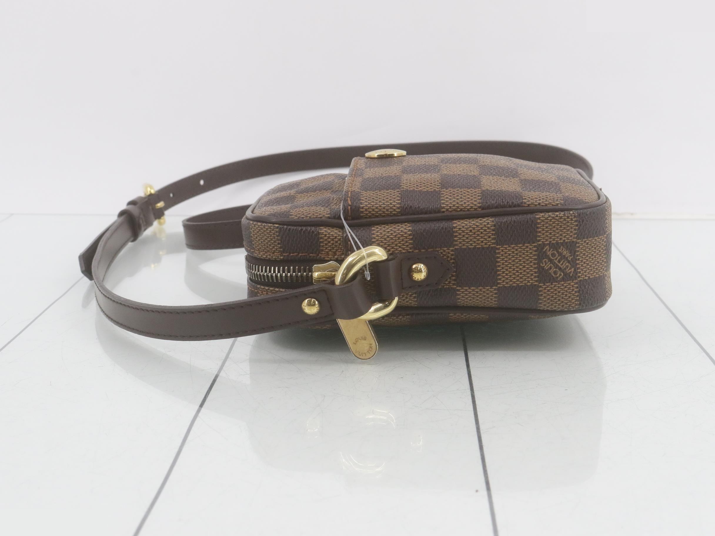 Pouch N60009 SR0065 — view 4