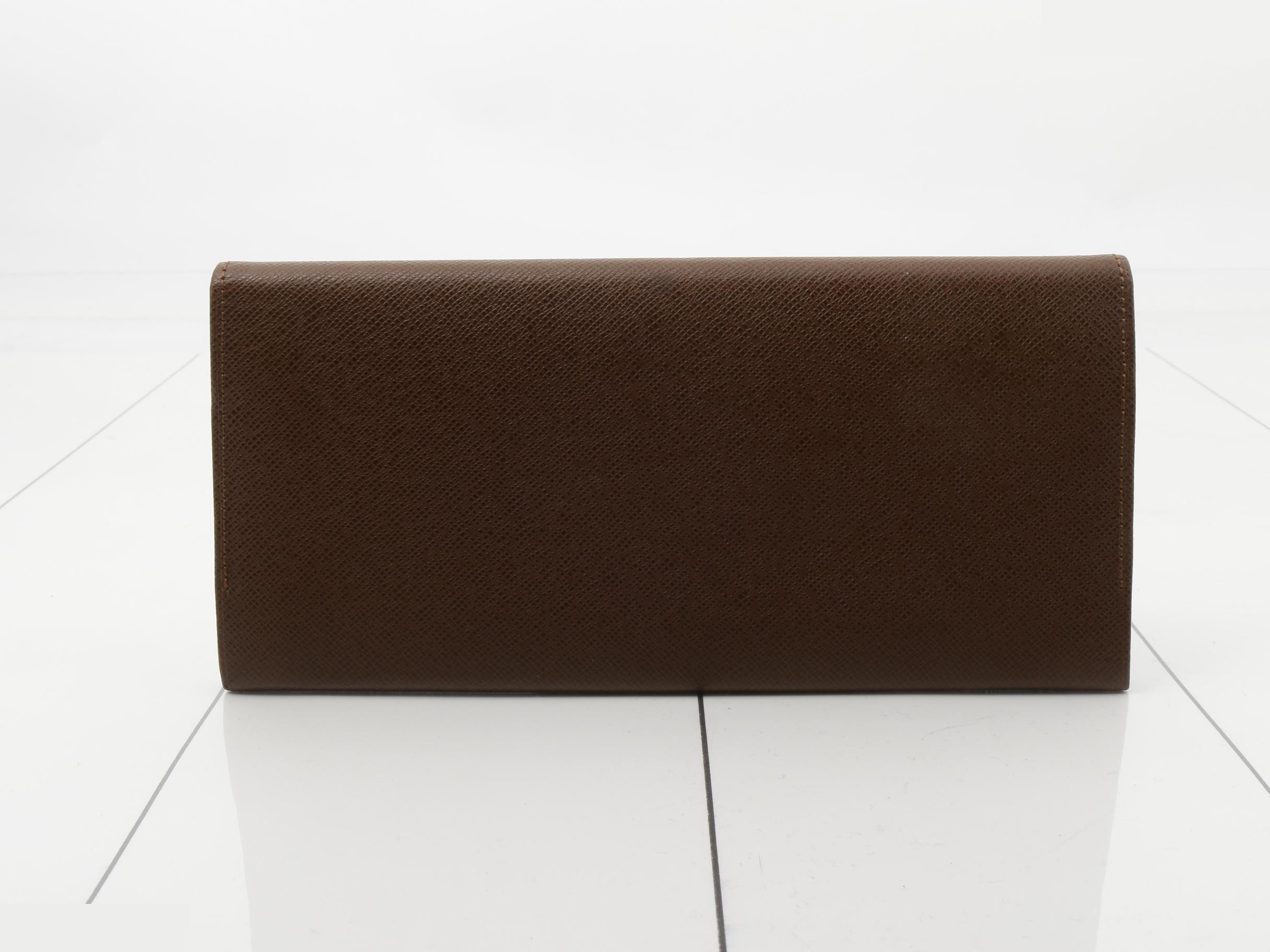 Other lines: Bags and Wallets — view 2
