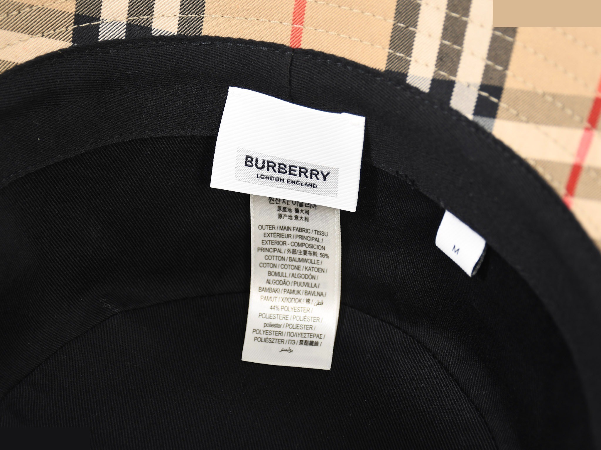 Unused, with box. Burberry Nova Check bucket hat, size M. — view 8