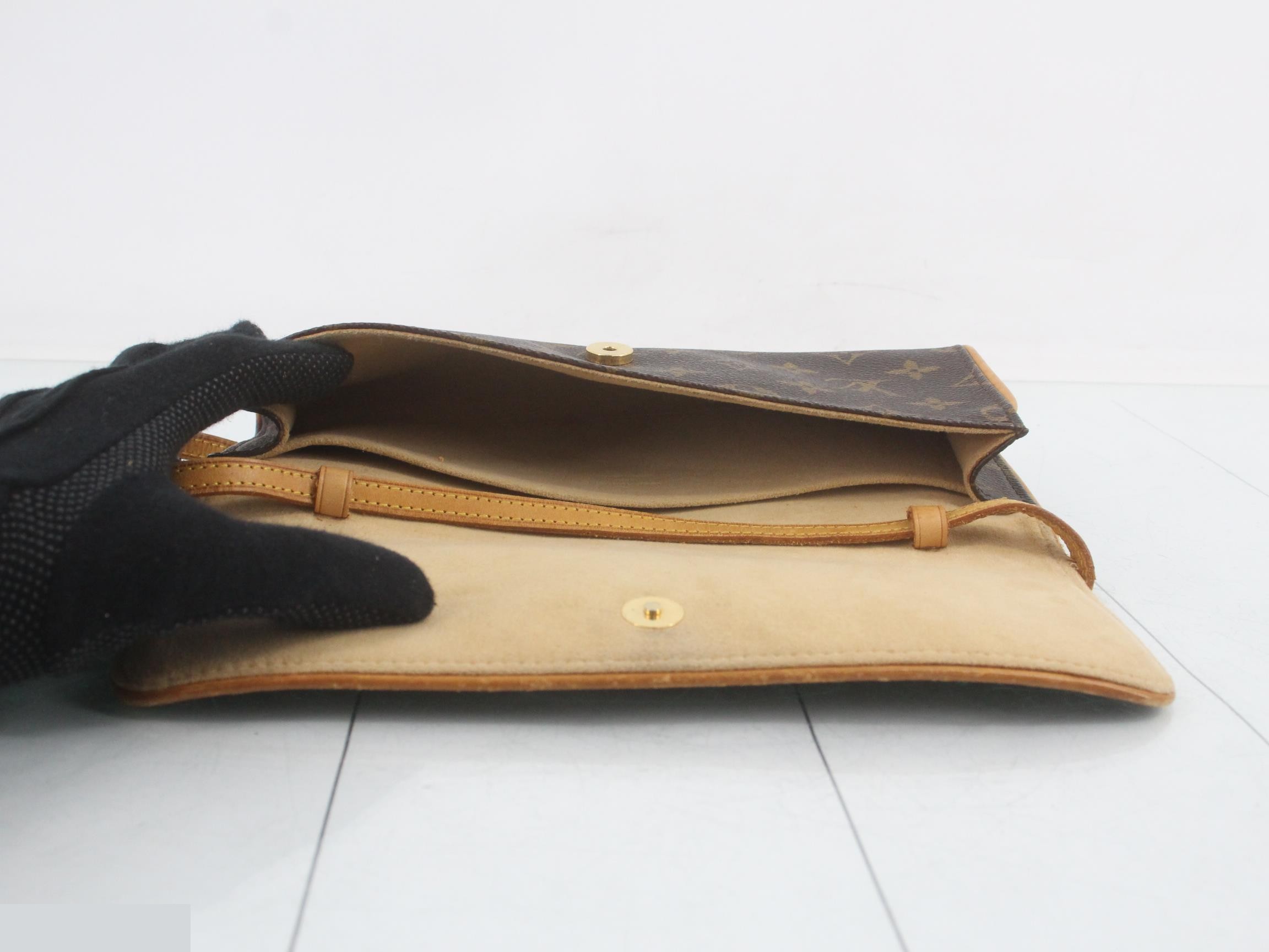 Pochette Twin GM with shoulder strap — view 4