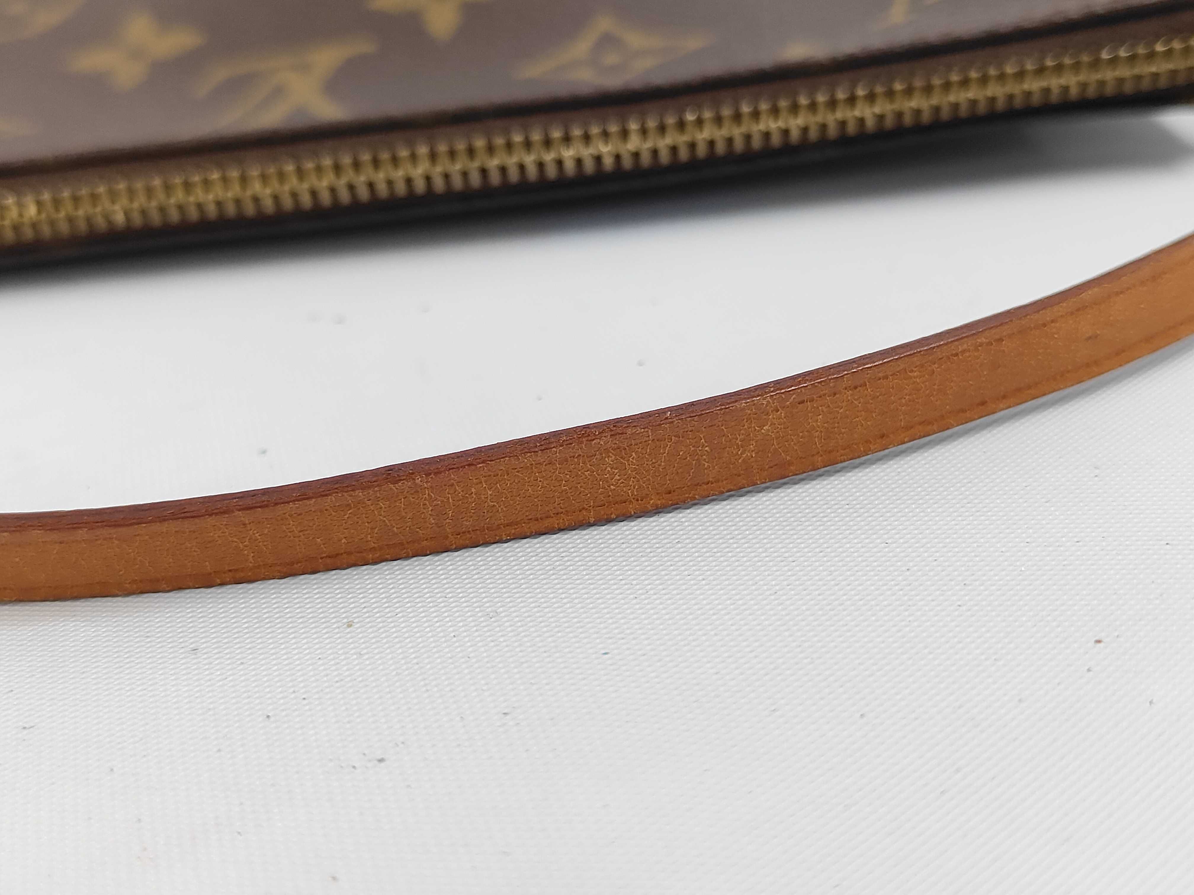 Monogram M51980 Pochette Accessoires AR0011 Handbag — view 5