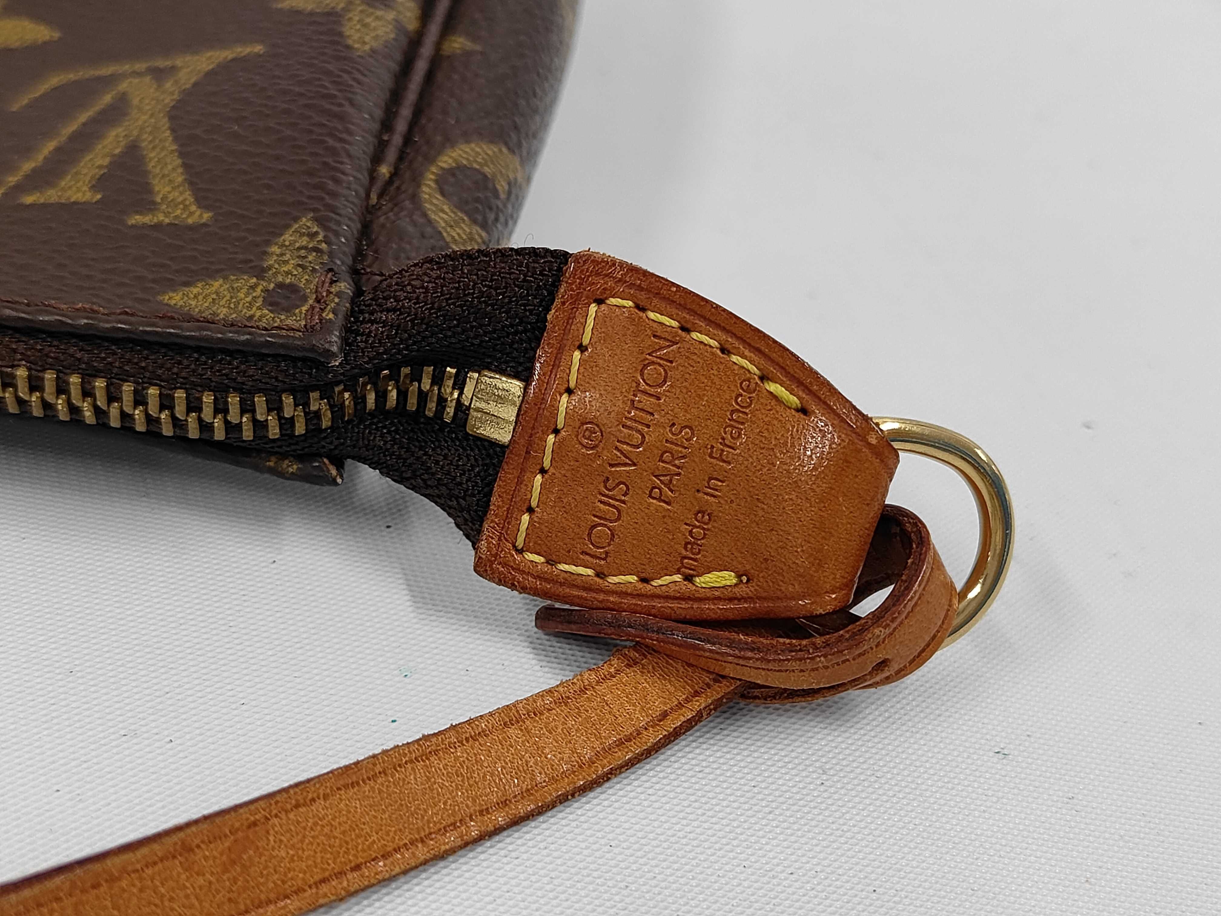 Monogram M51980 Pochette Accessoires AR0011 Handbag — view 6