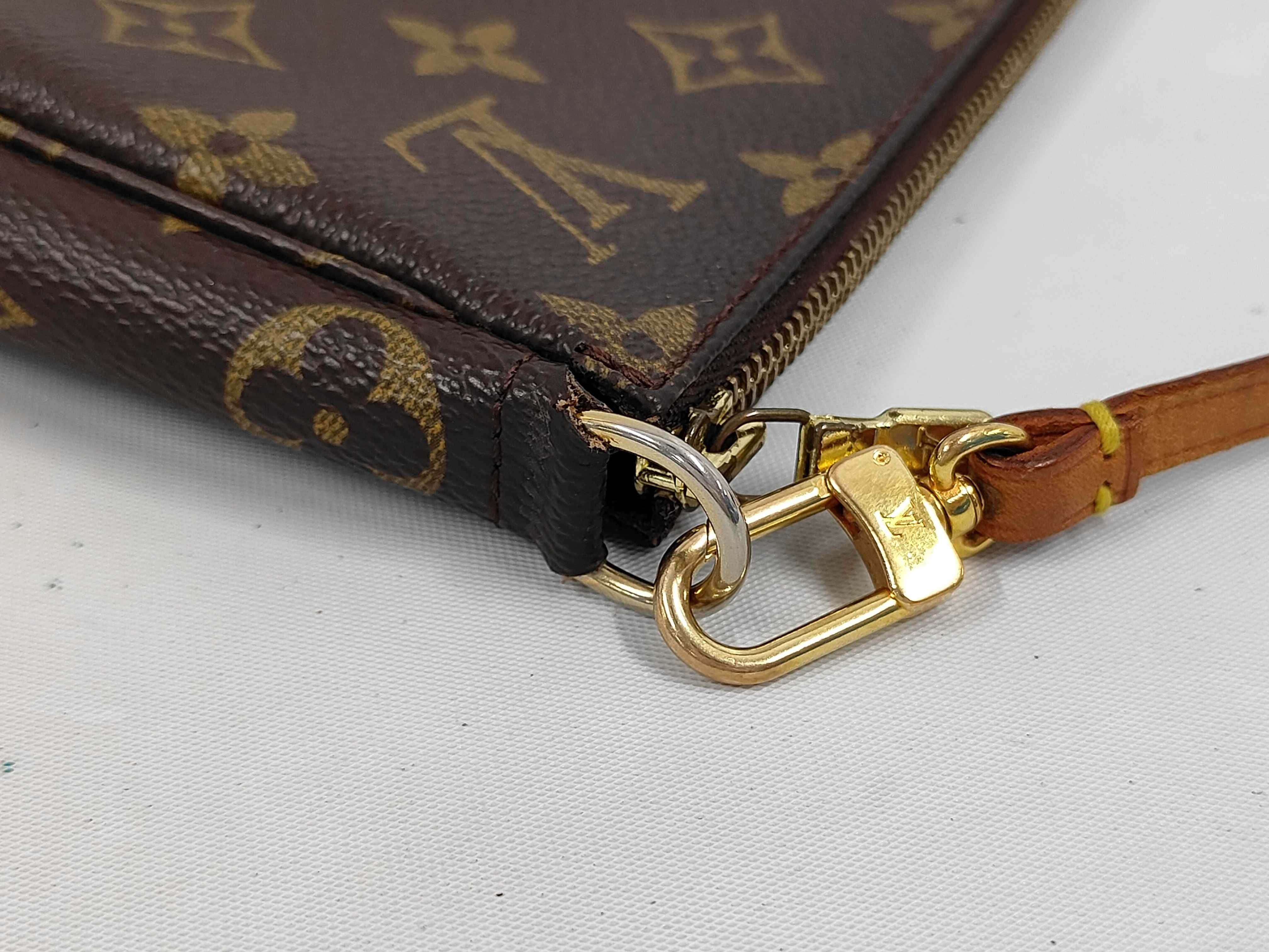 Monogram M51980 Pochette Accessoires AR0011 Handbag — view 7