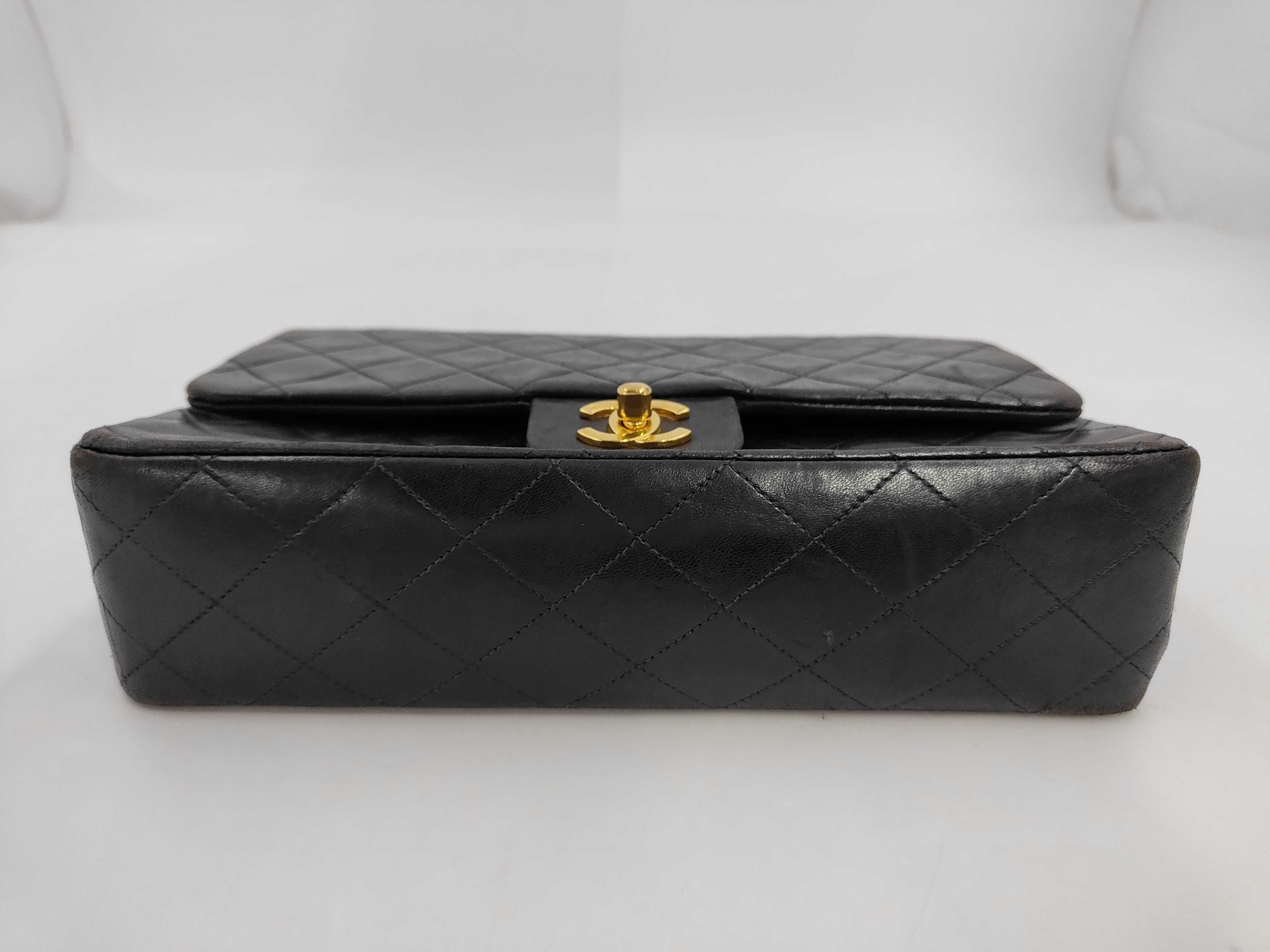 Lambskin Matelassé 25 (Serial No. 3) Lambskin Shoulder Bag — view 3