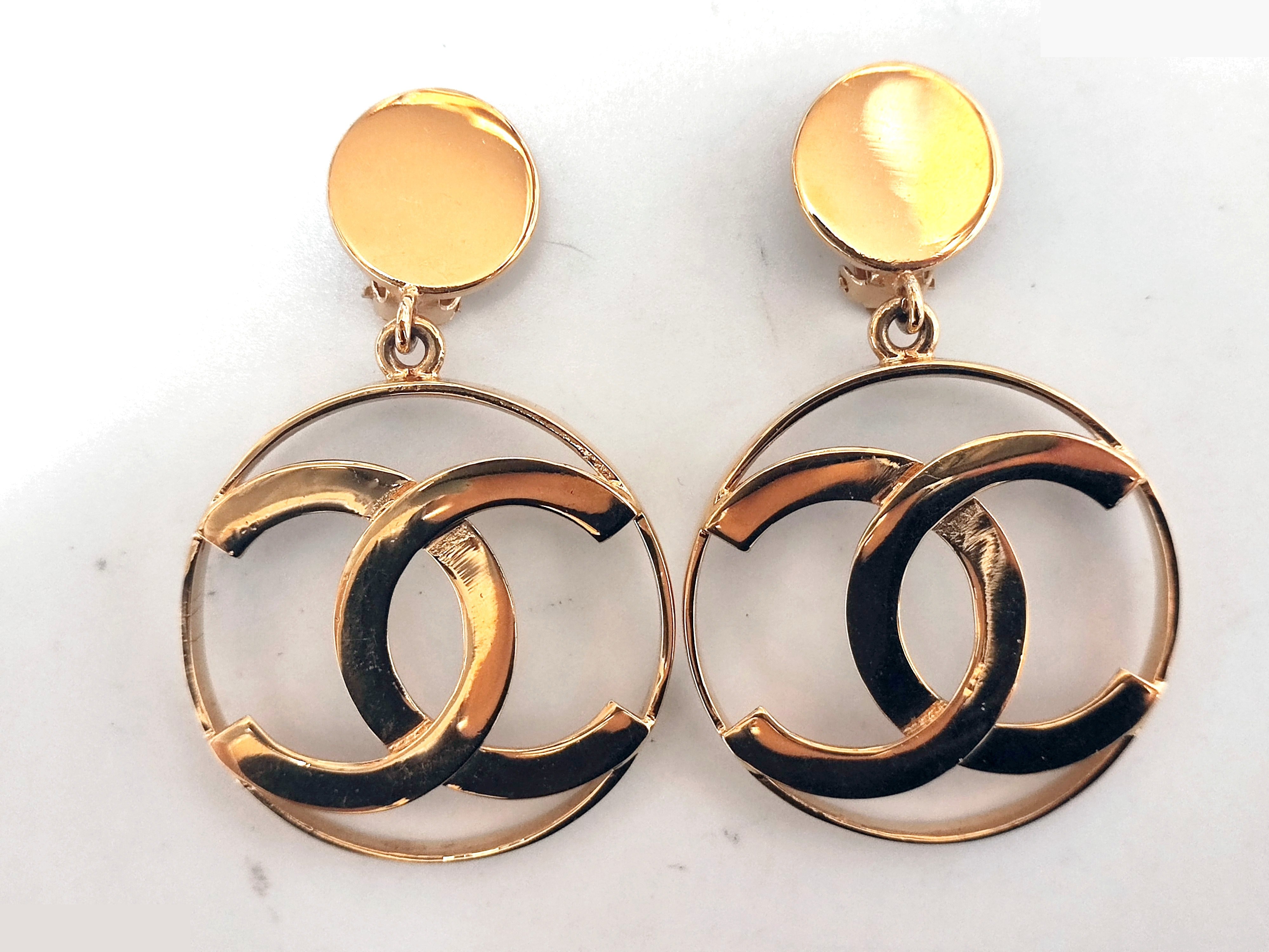 Big Coco Mark Circle Swing Earrings — view 3
