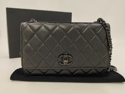 IC Chip WOC Shoulder Bag