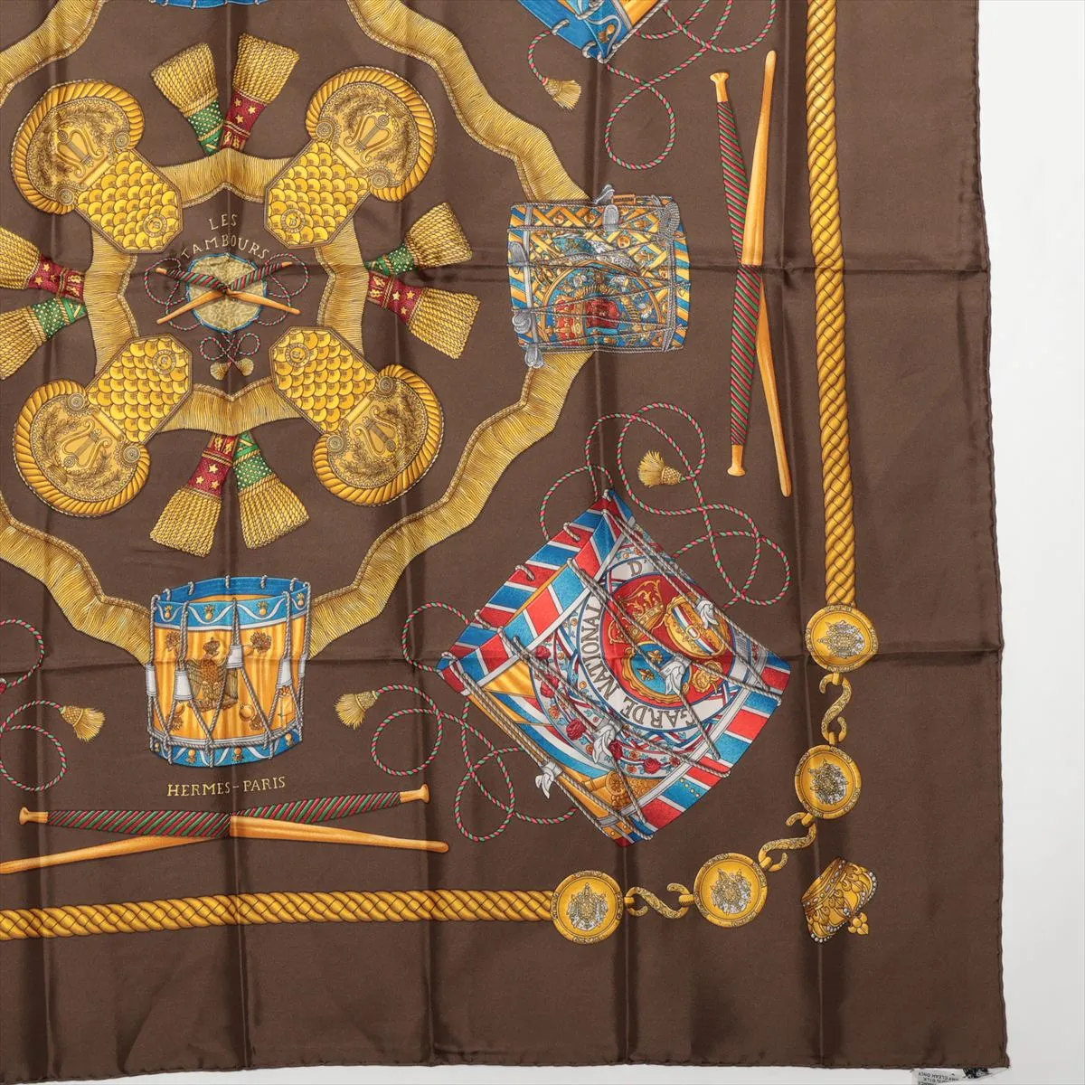 Carre 90 LES TAMBOURS Tambour Drum Scarf Silk Brown — view 4