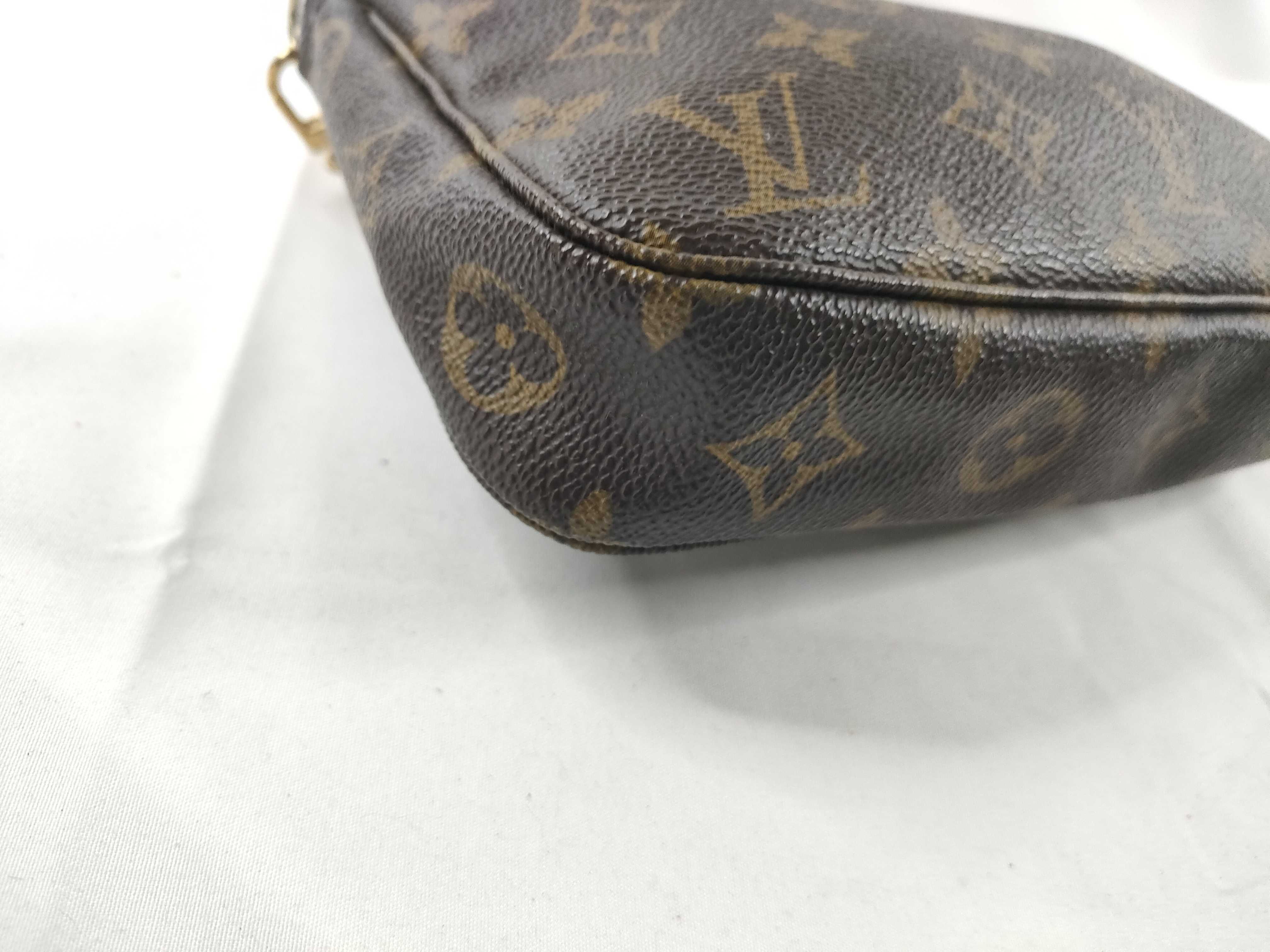 Monogram Pochette Accessoires M51980 VI0989 Shoulder Bag — view 3