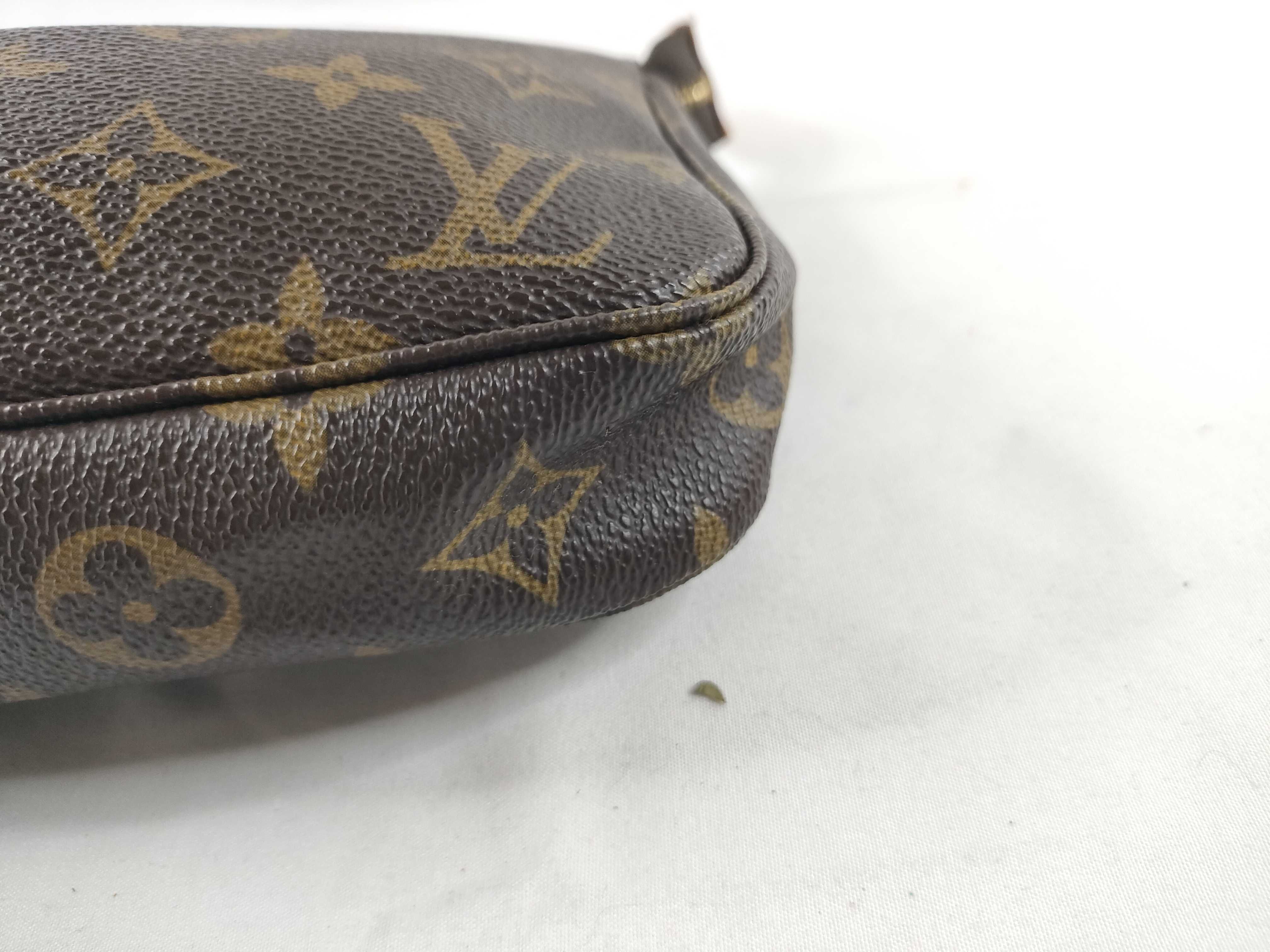 Monogram Pochette Accessoires M51980 VI0989 Shoulder Bag — view 5