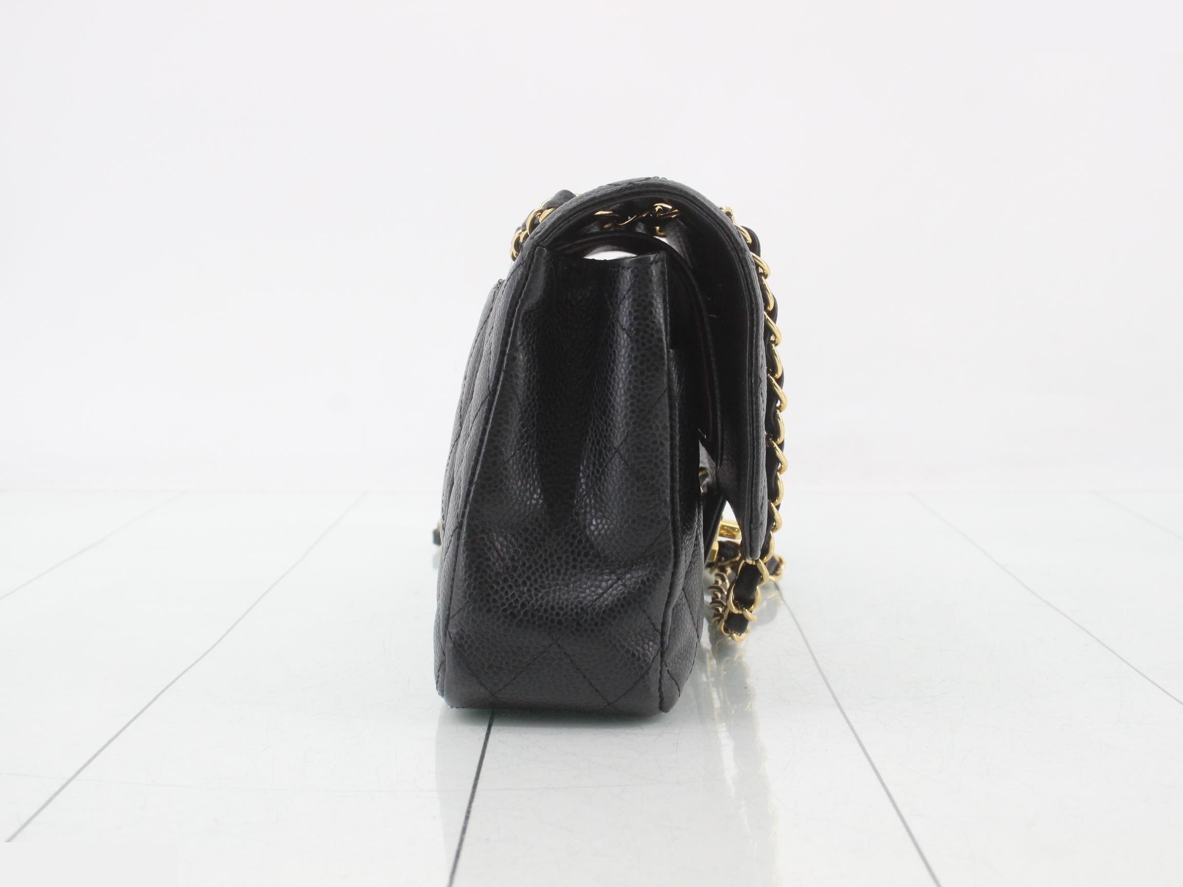 Matelassé 25 Double Flap Chain Shoulder Bag, Caviar Gold — view 4