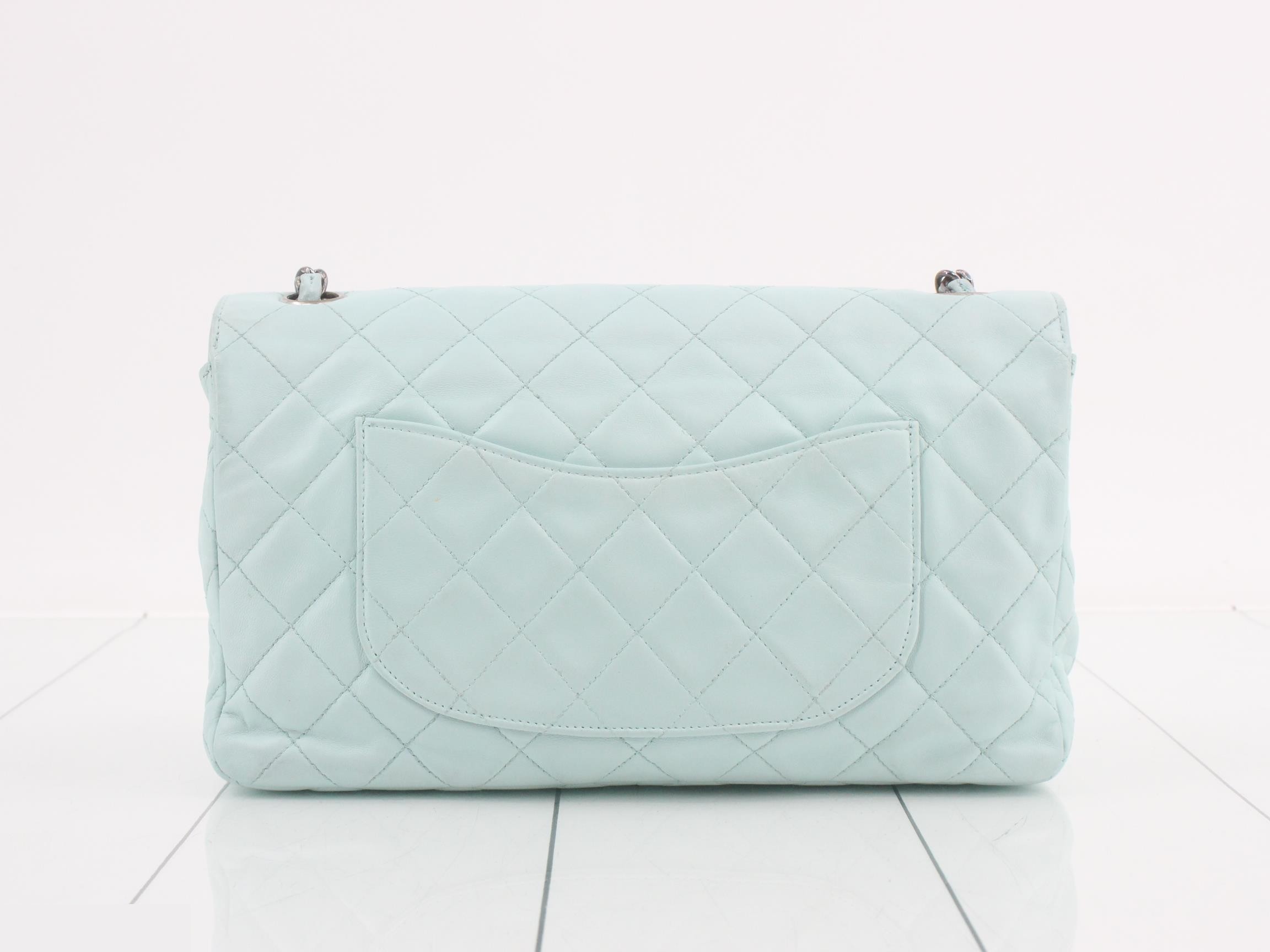 Matelassé (bag) - Shoulder bag — view 2