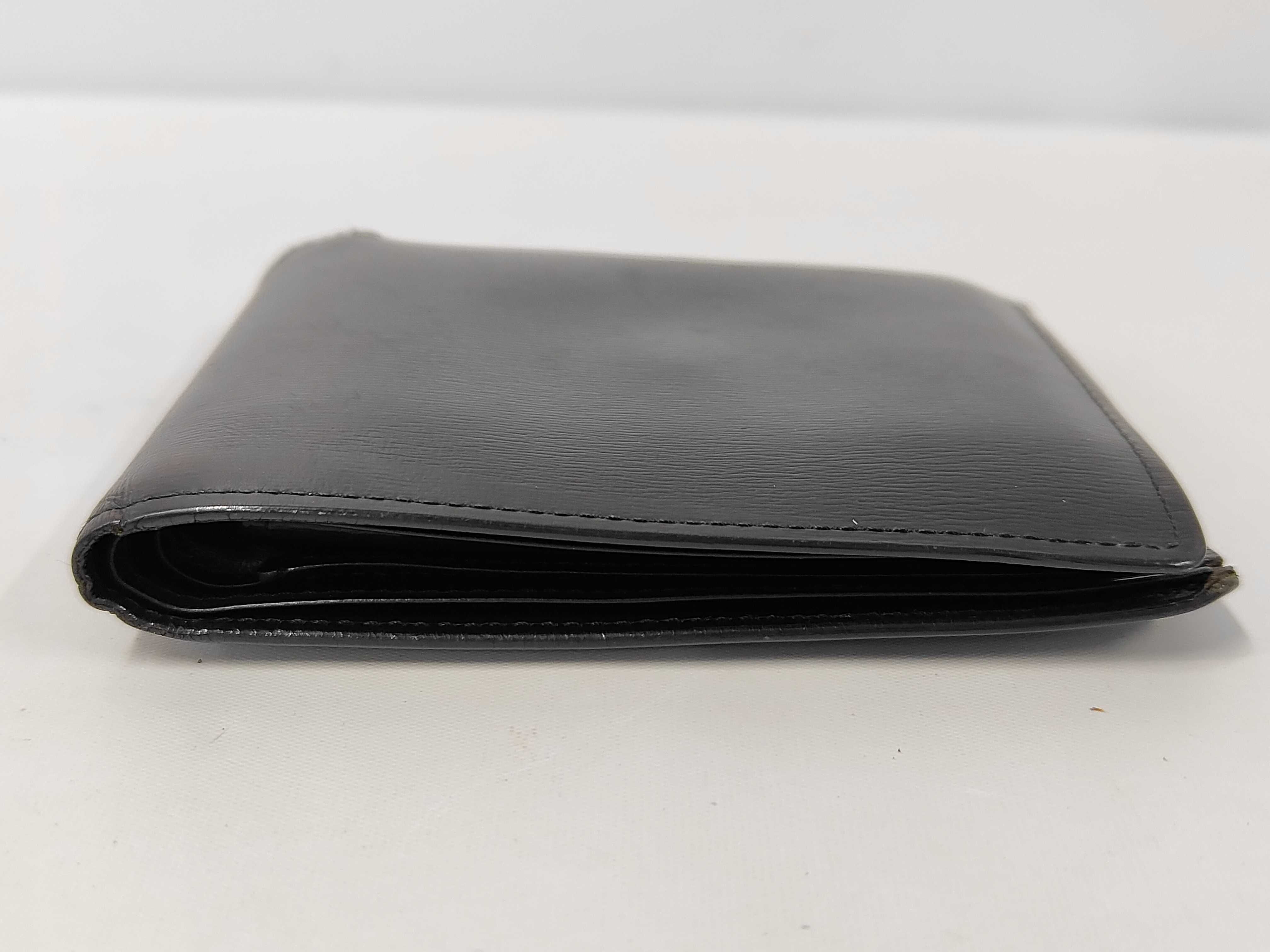 wallet — view 5
