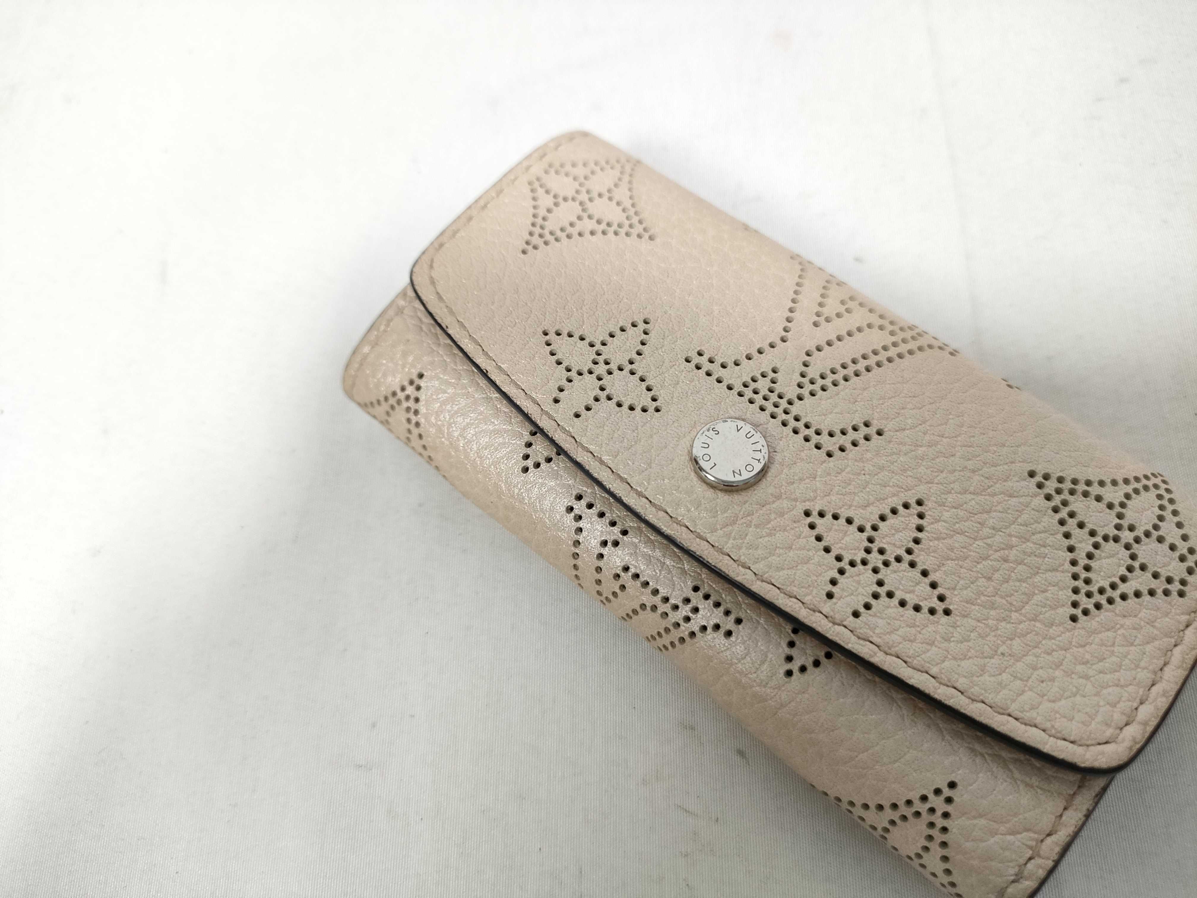 Mahina Louis Vuitton Monogram Mahina Multicles 4 M82760 IC chip responsive Key case — view 4