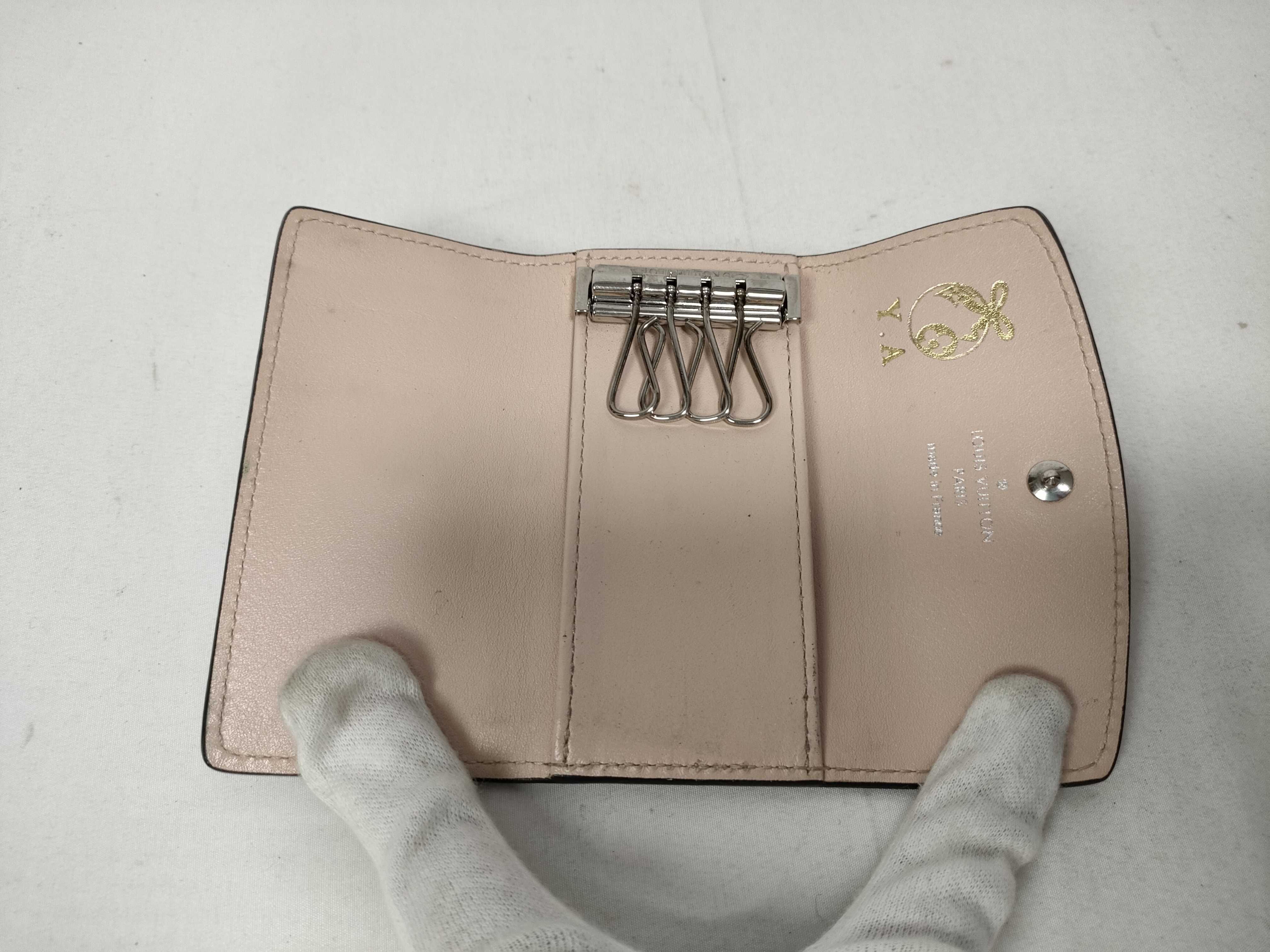 Mahina Louis Vuitton Monogram Mahina Multicles 4 M82760 IC chip responsive Key case — view 9