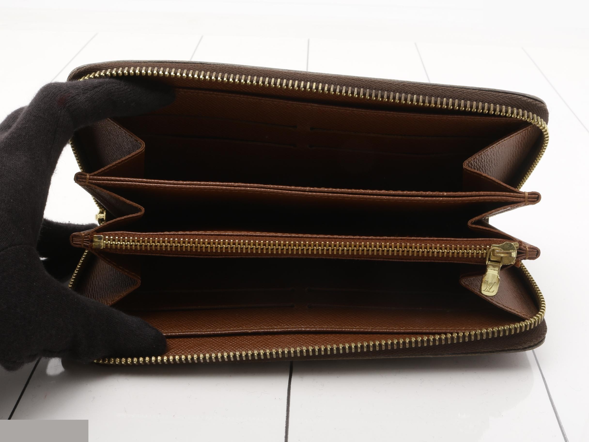 Zippy Wallet — view 4