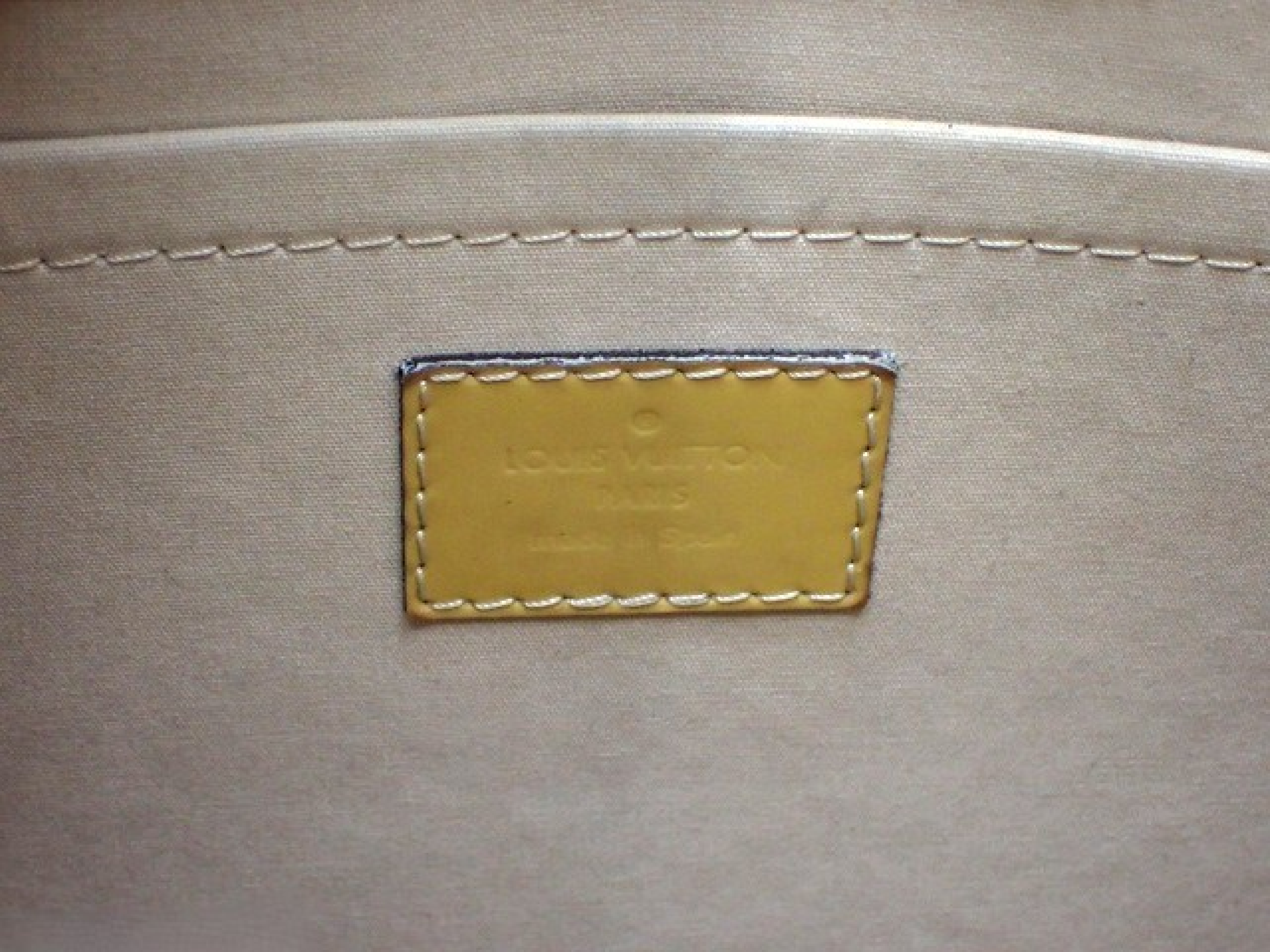 Vernis Montaigne MM Storage Bag — view 8