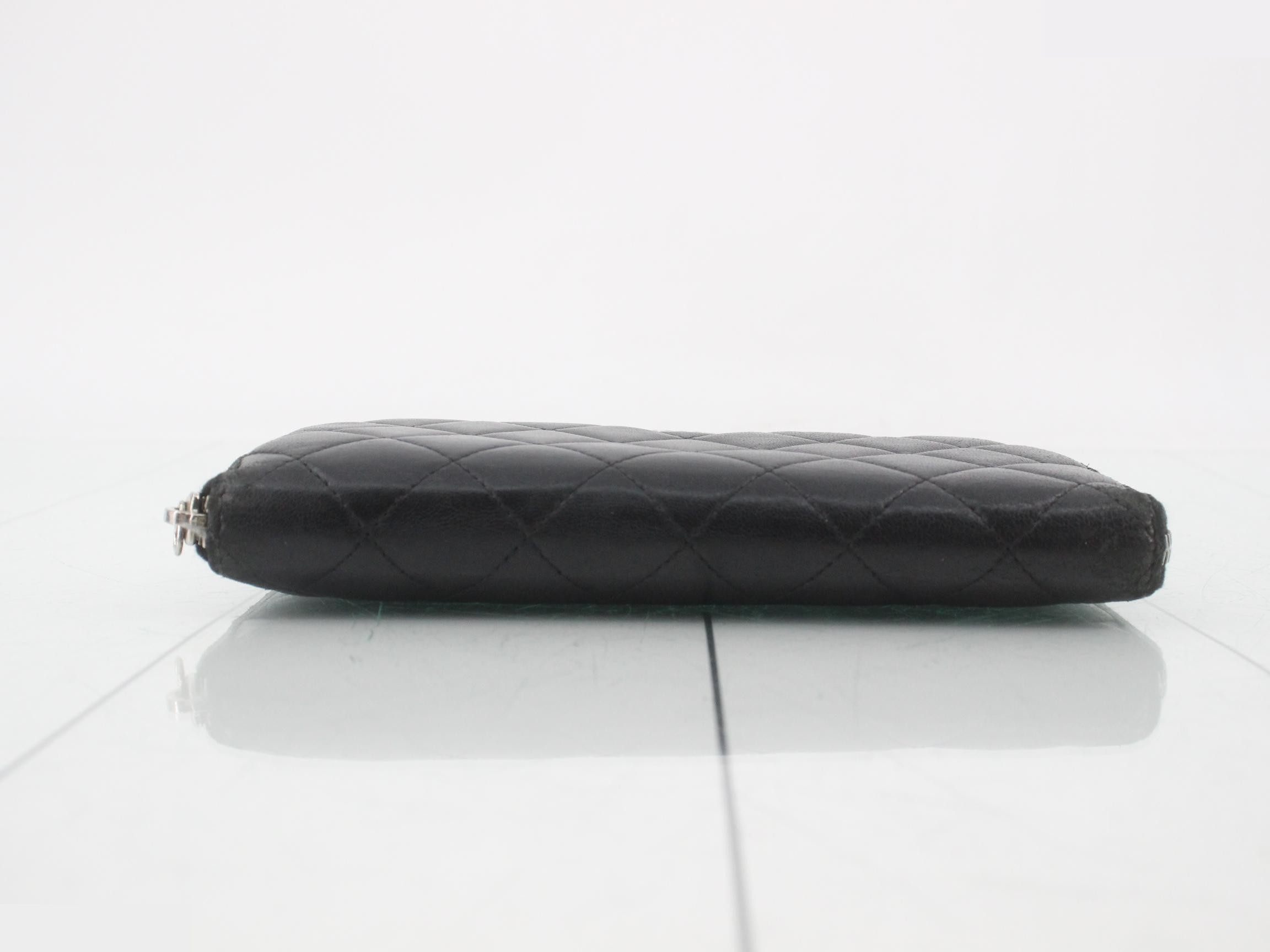 Matelassé (bags) and wallets — view 3