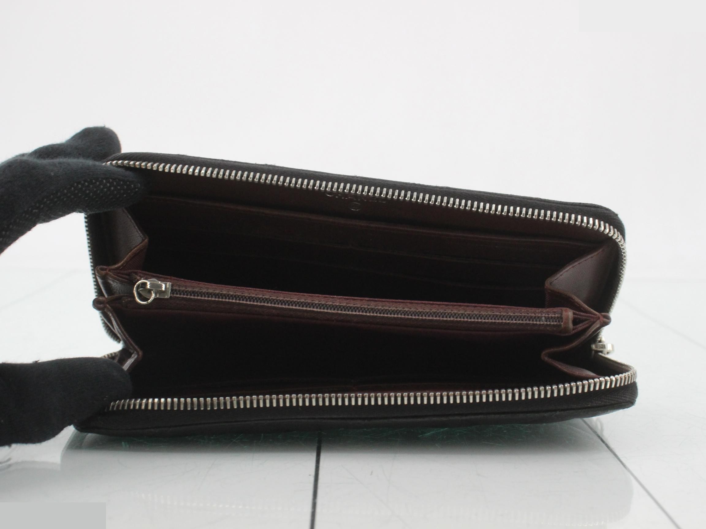 Matelassé (bags) and wallets — view 4