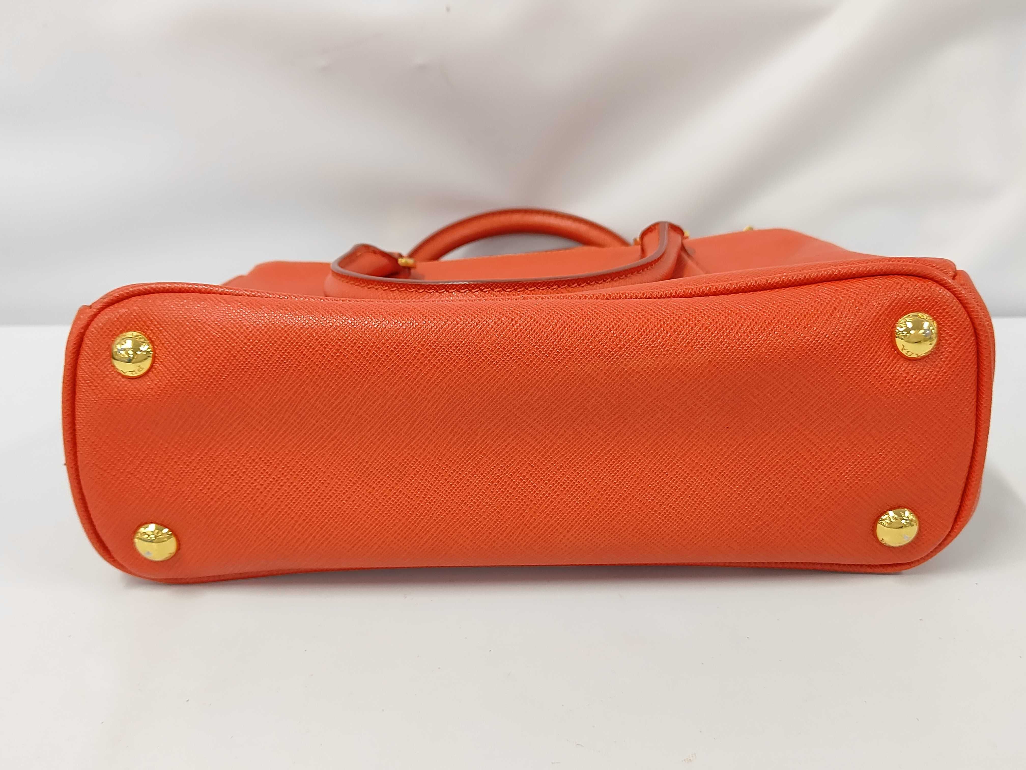 Saffiano Lux Galleria 2-Way Shoulder/Handbag — view 3