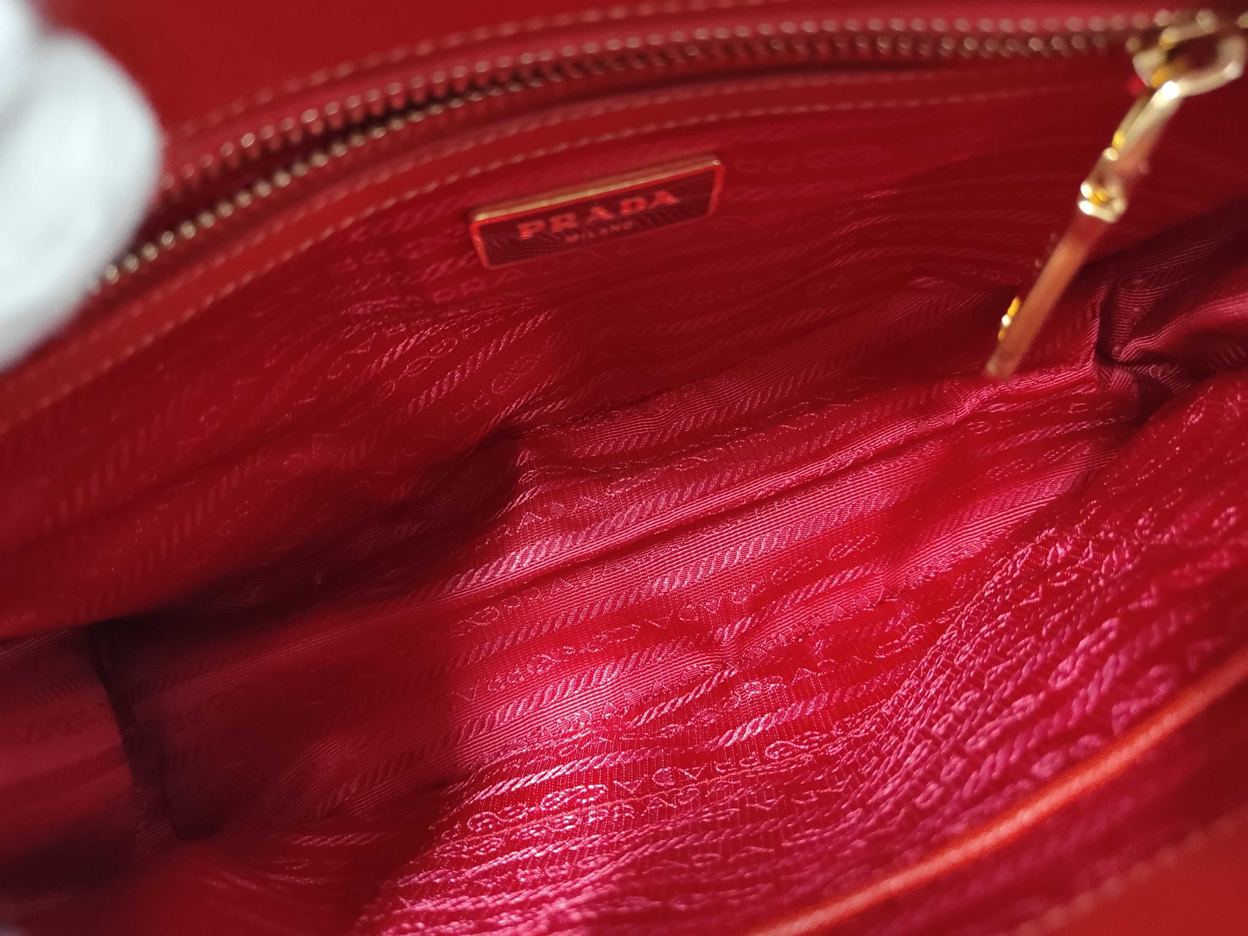 Saffiano Lux Galleria 2-Way Shoulder/Handbag — view 8