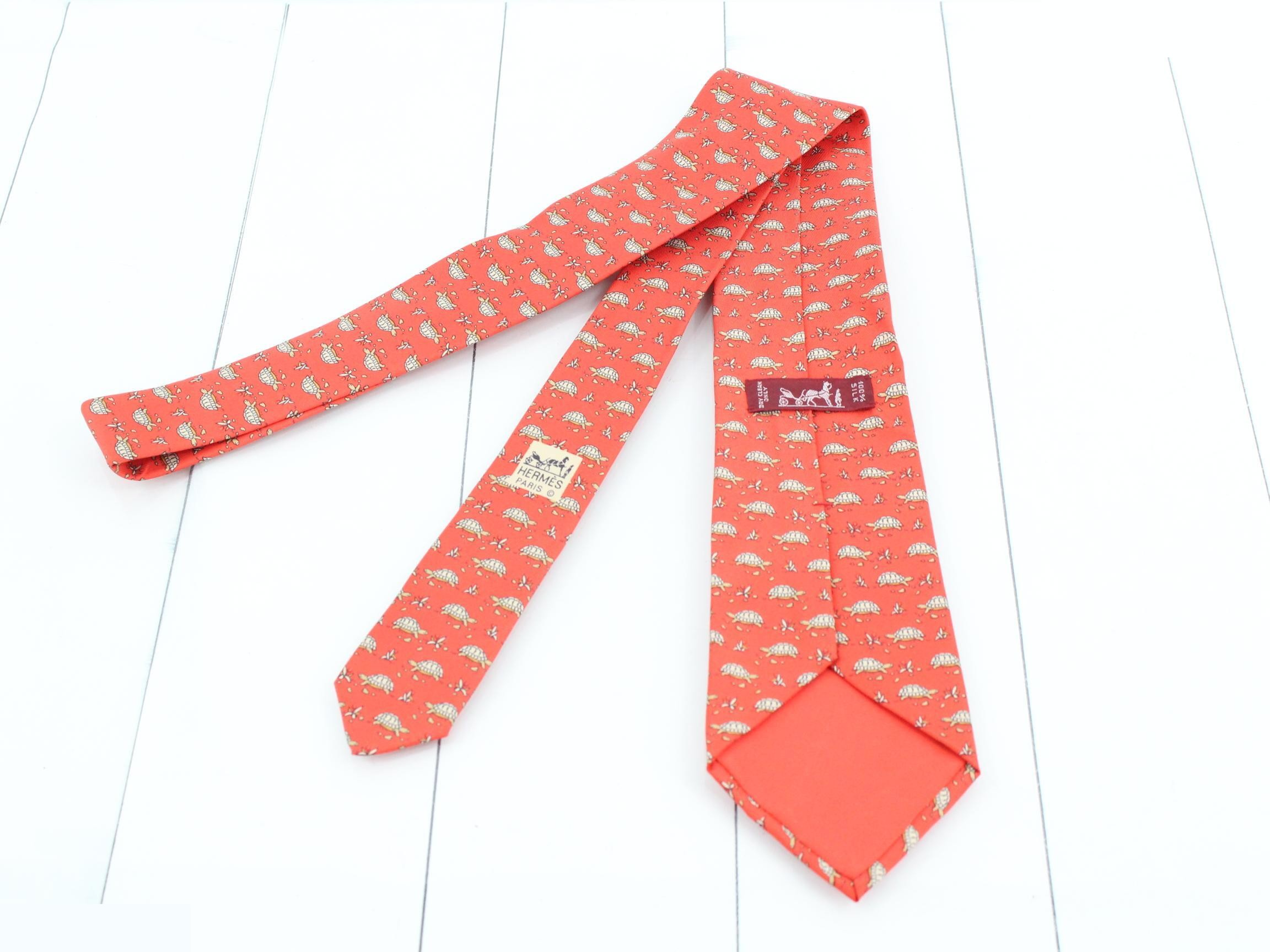 tie - turtle — view 2