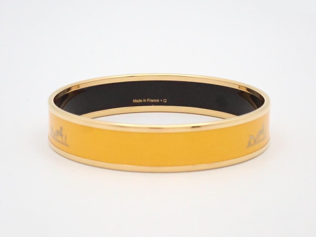 Enamel PM Bangle, Wrist circumference approximately 20cm — view 2
