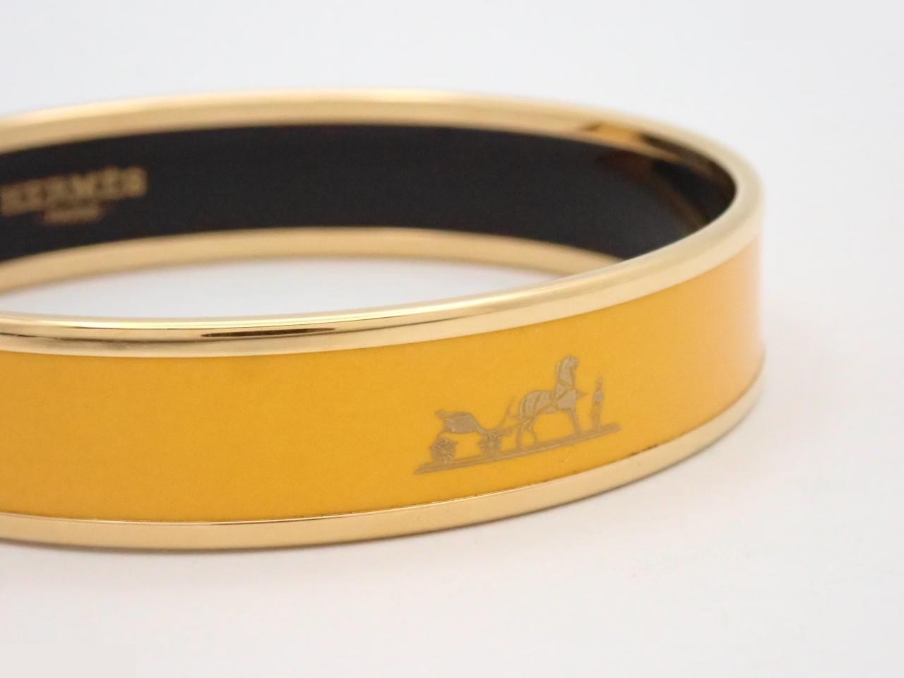 Enamel PM Bangle, Wrist circumference approximately 20cm — view 3
