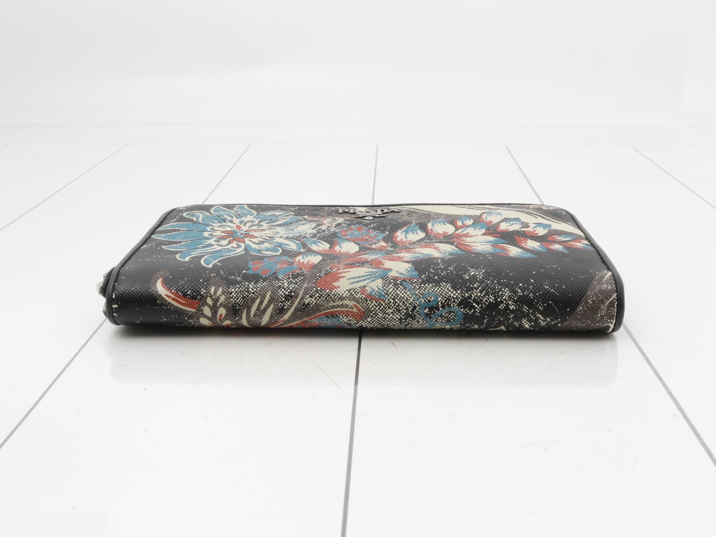 long wallet — view 3