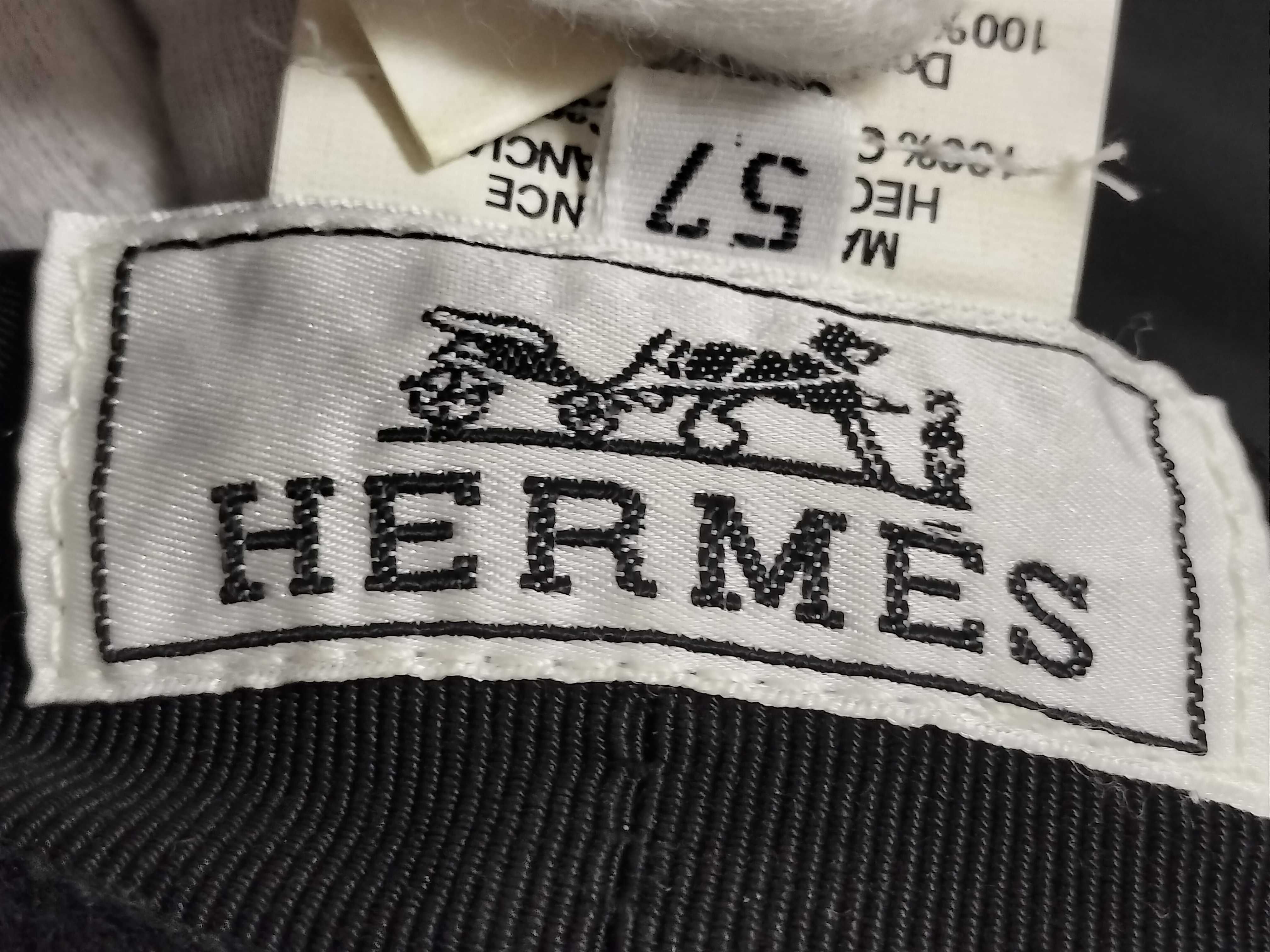 flat cap and other accessories — view 5