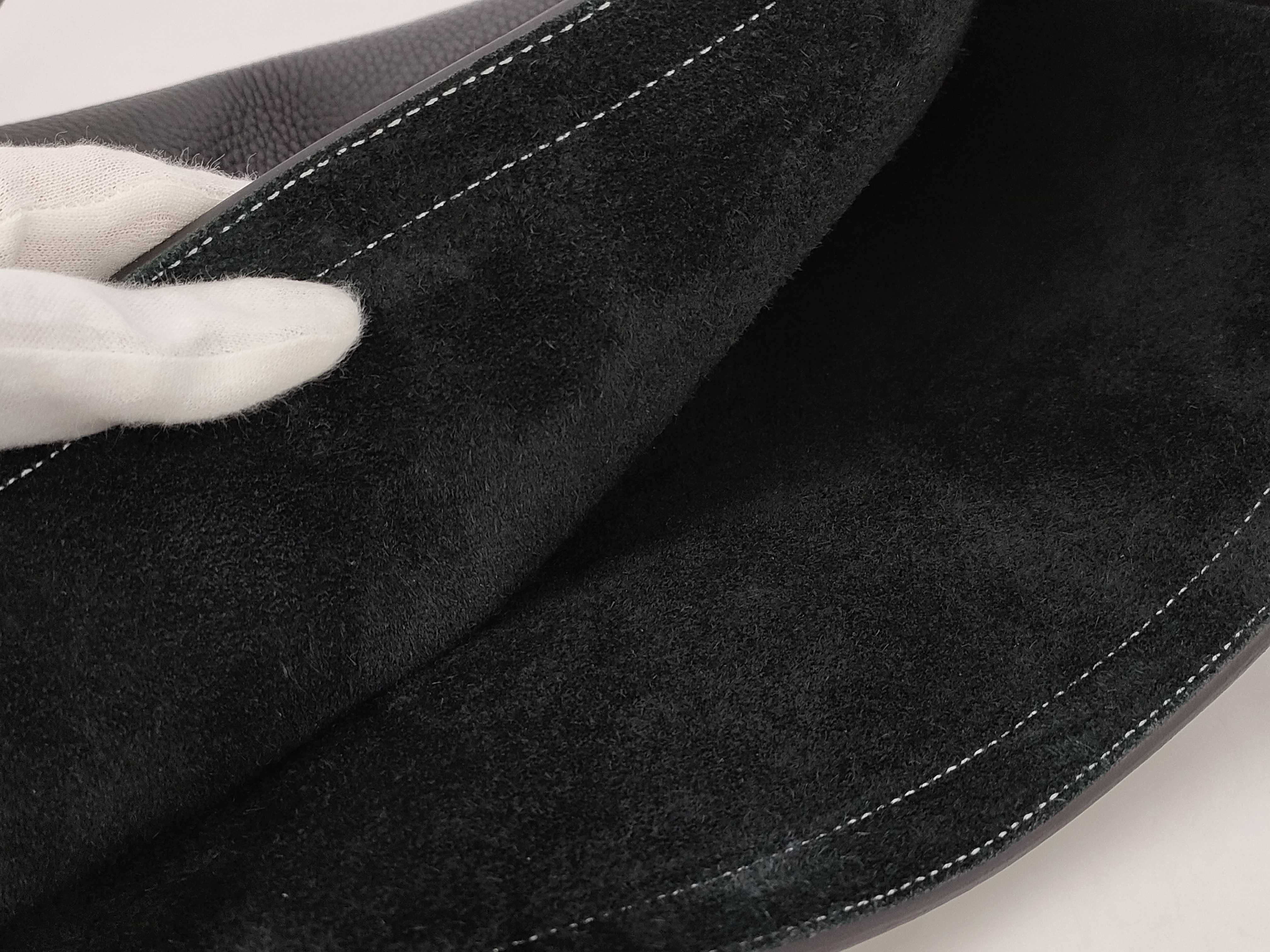 Cabasellier 31 U stamp Taurillon leather shoulder bag — view 5