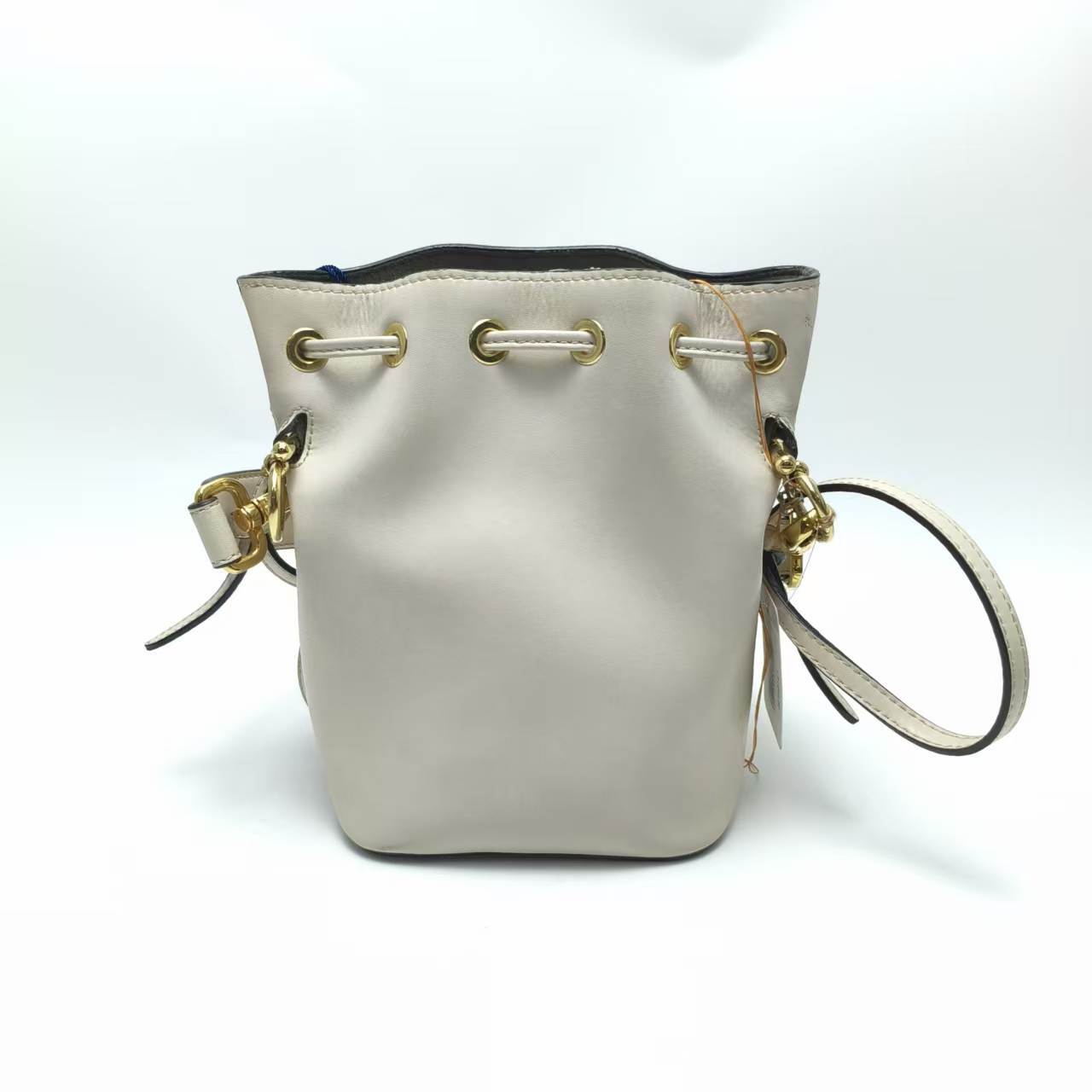 【*Shipped from: China*】FENDI Montresor Leather Shoulder Bag — view 2