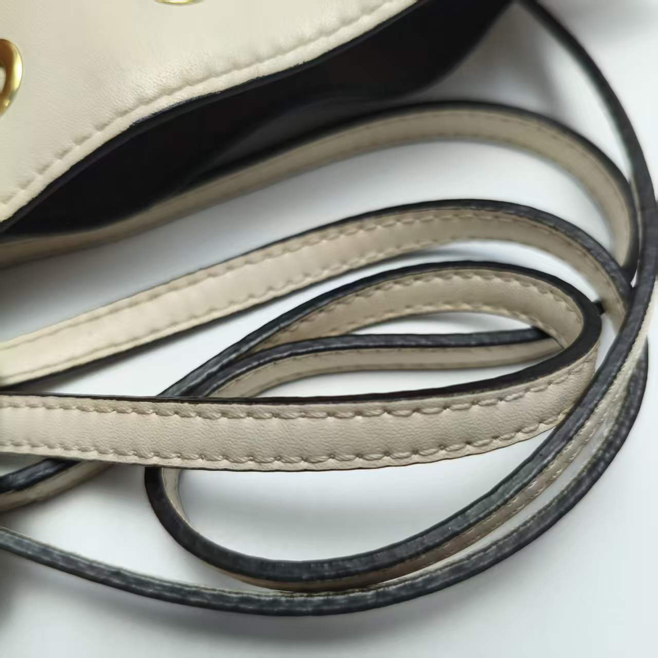 【*Shipped from: China*】FENDI Montresor Leather Shoulder Bag — view 14