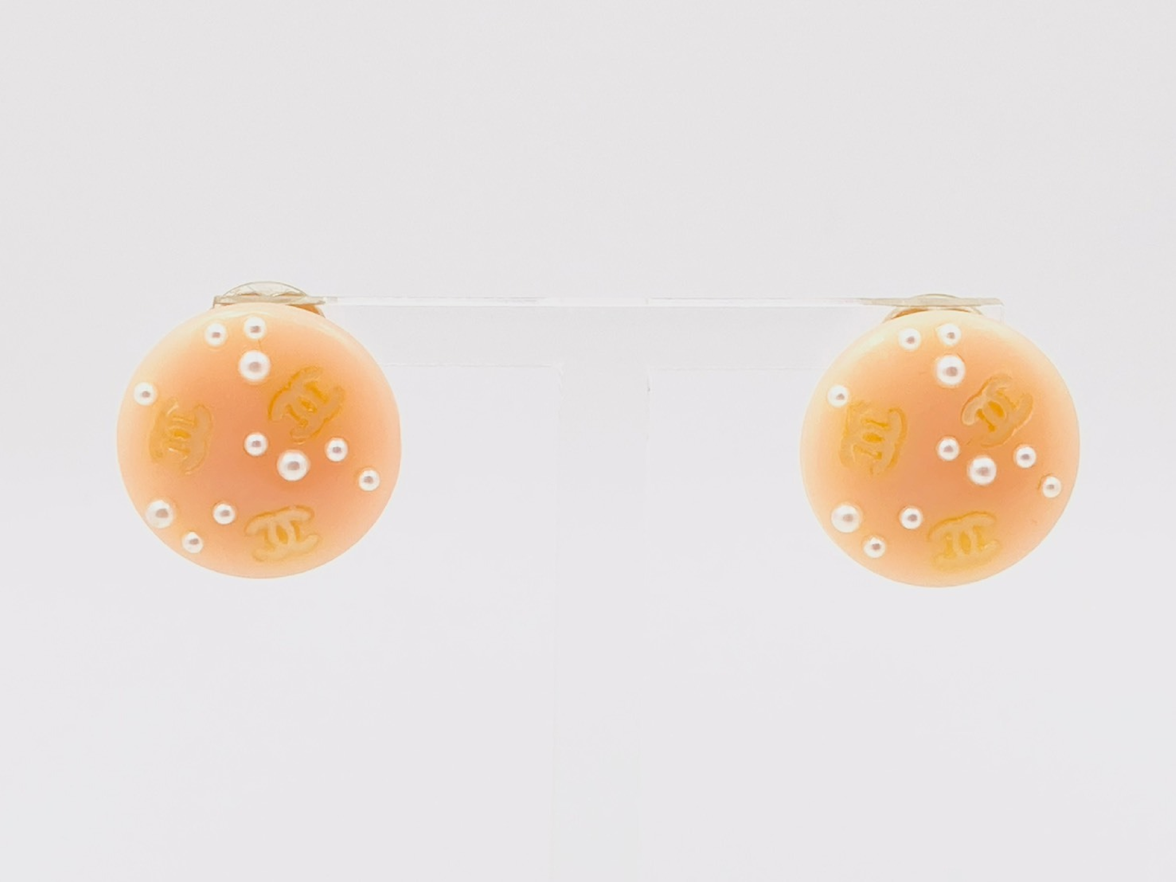 Coco Mark Faux Pearl Round Earrings 03P Resin Plastic Pink Earrings