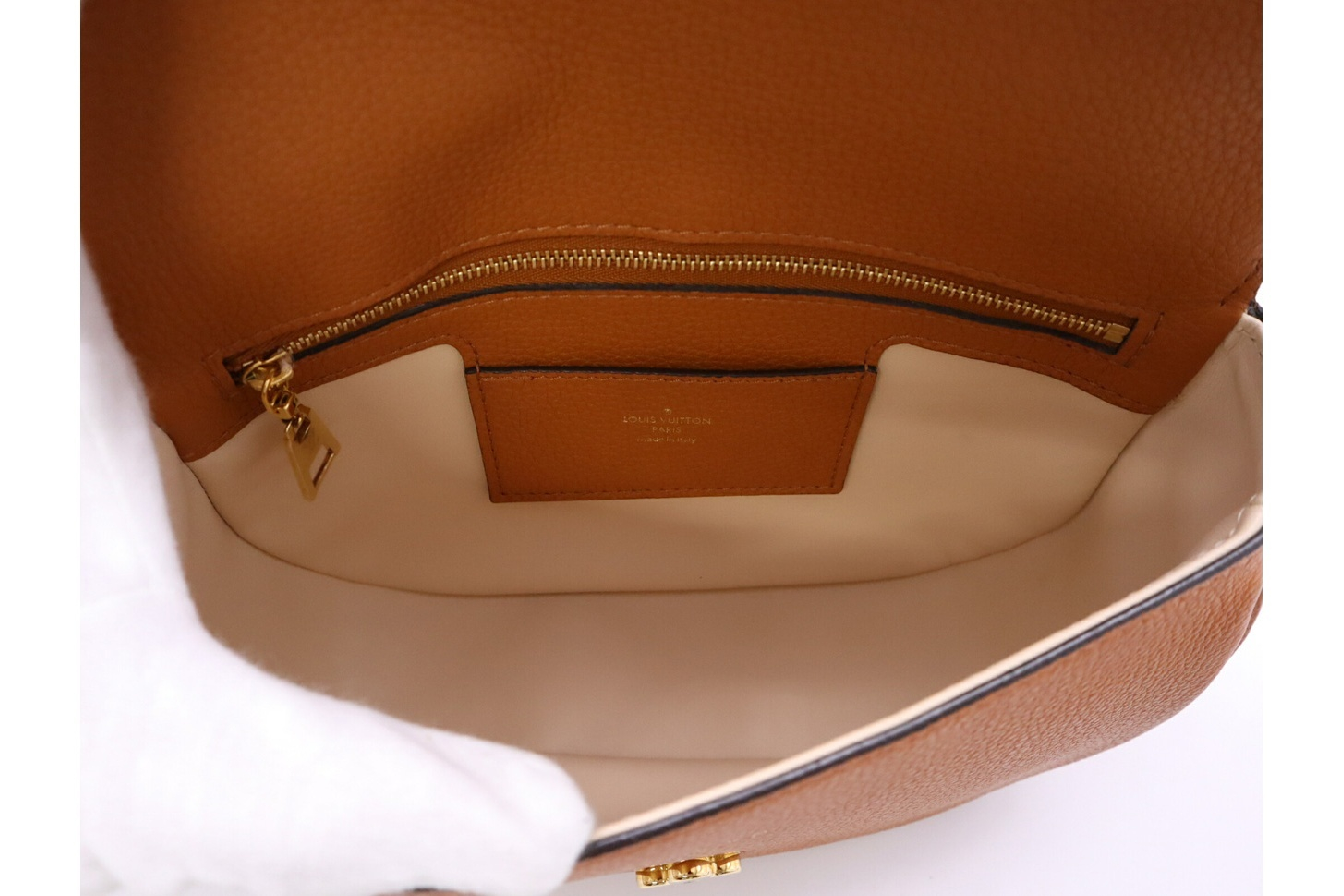 M58968 Calf Leather LV Pont Neuf Soft MM Sienne Dore Brown Cream Shoulder Bag — view 8