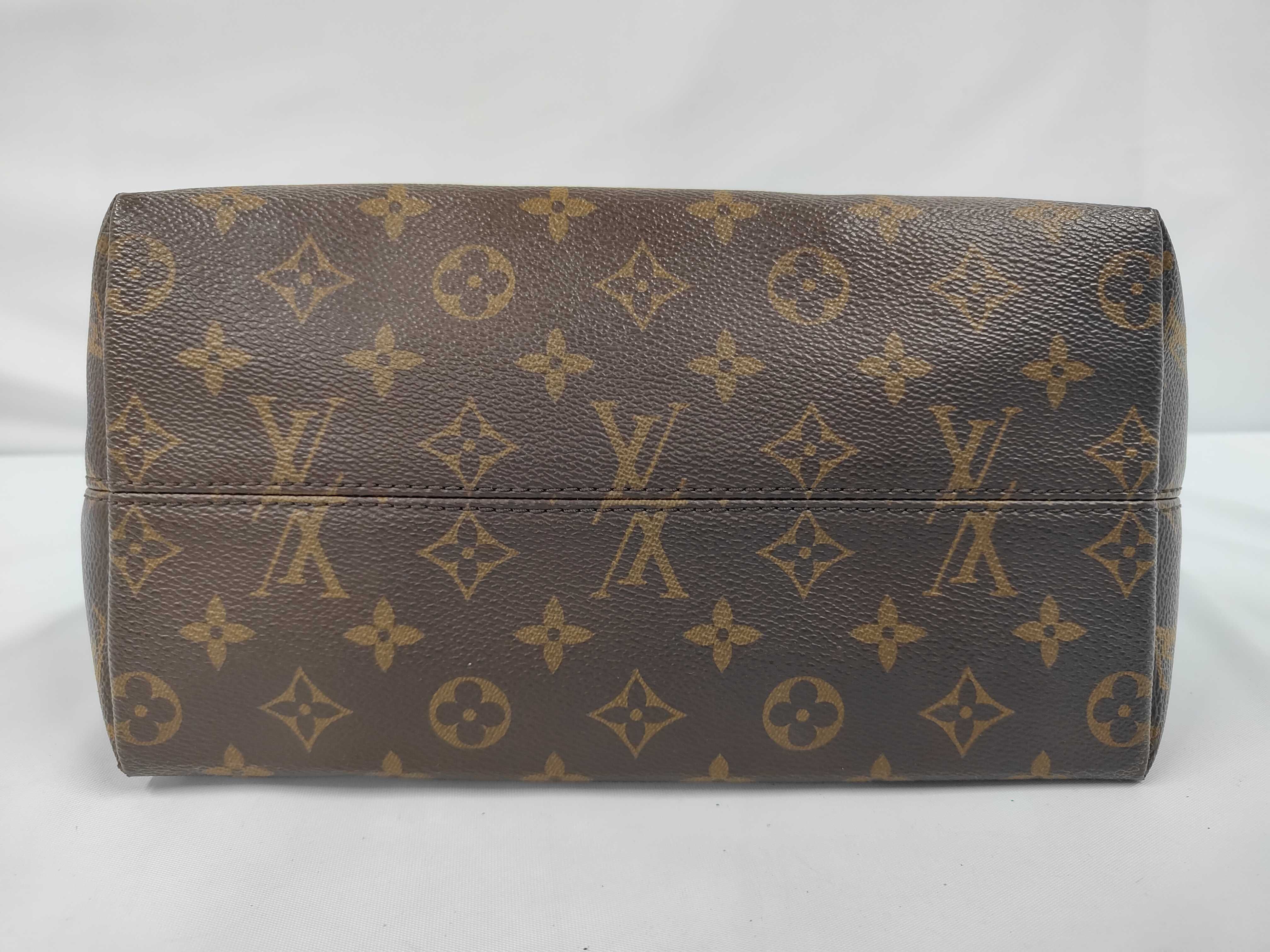 Monogram M42268 Iena PM Shoulder Bag — view 3