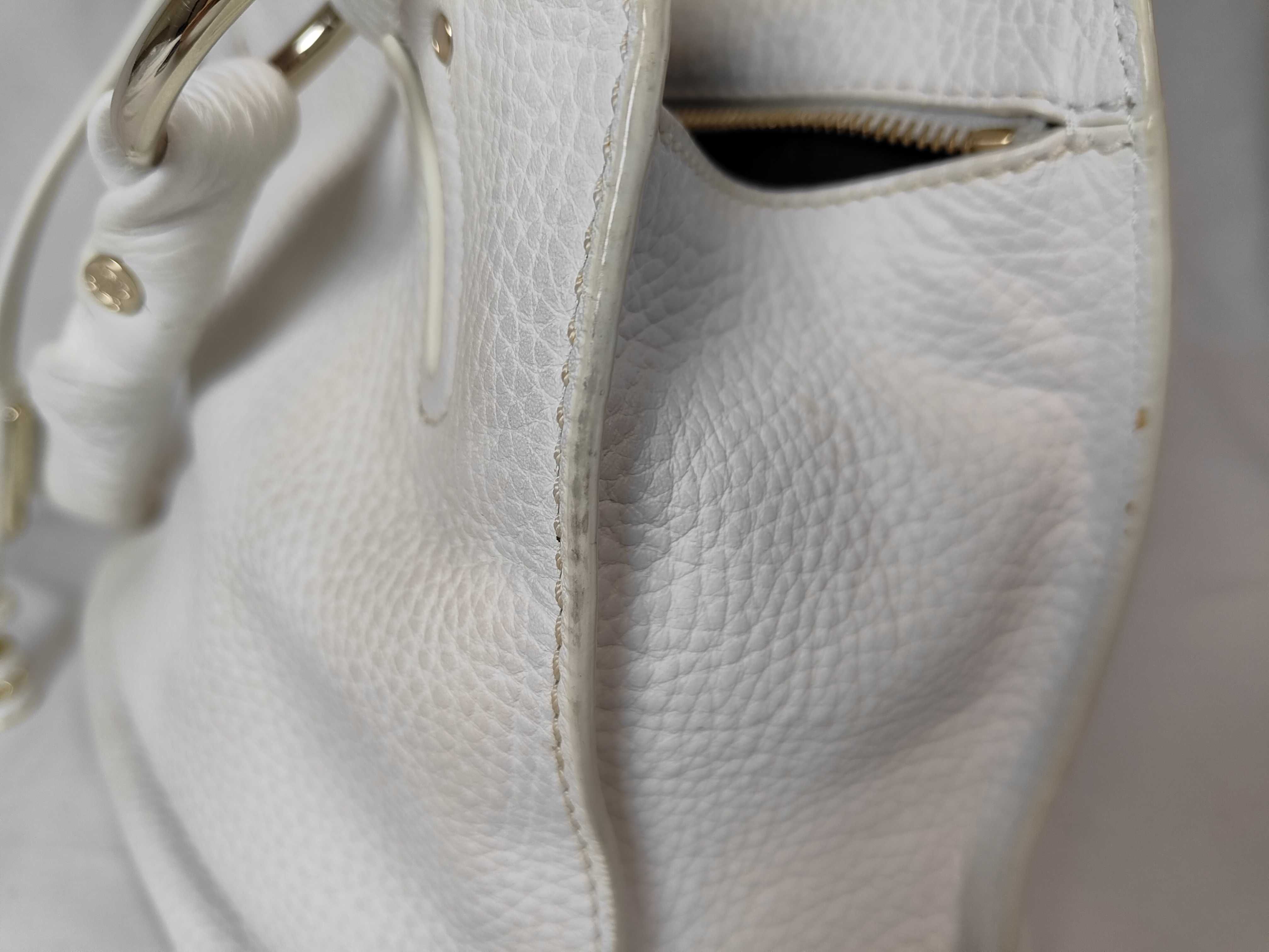 Bittersweet Leather Hand Shoulder Bag (White) — view 13