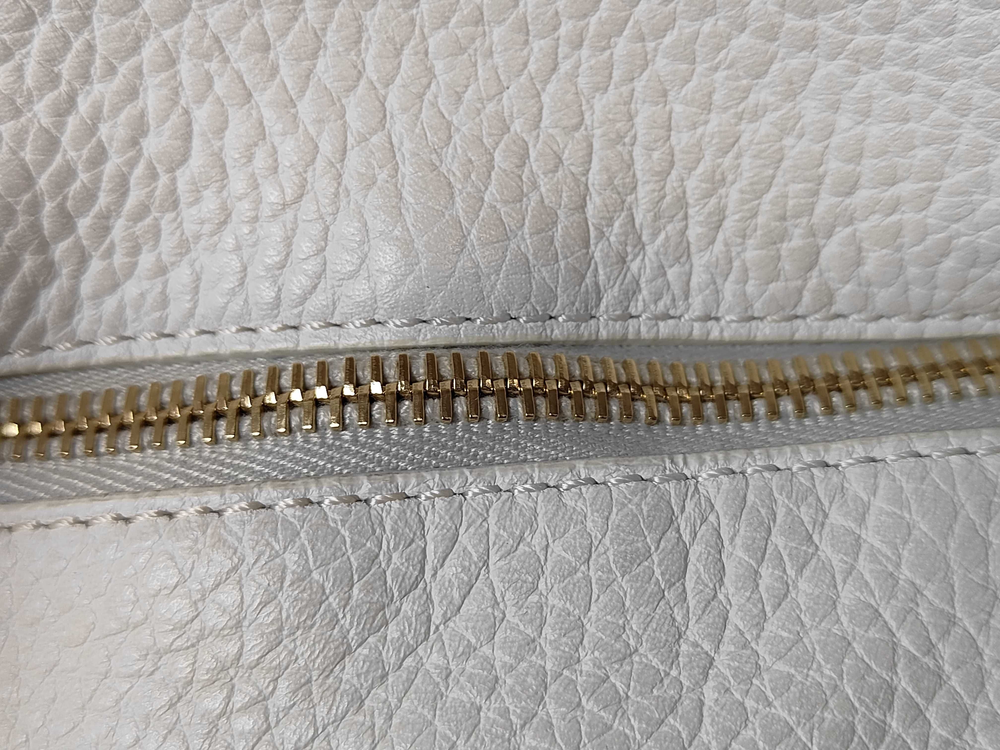 Bittersweet Leather Hand Shoulder Bag (White) — view 8